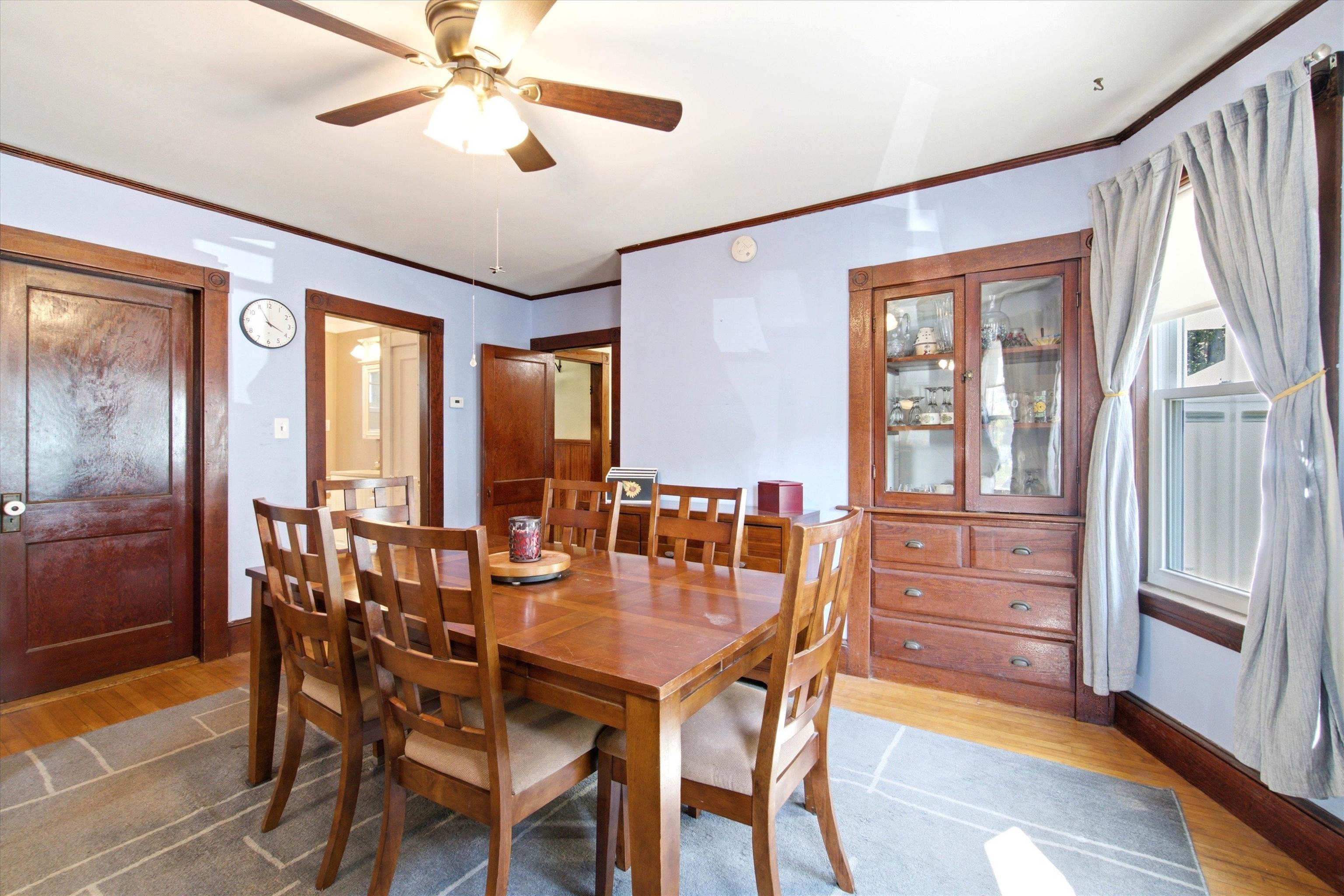 735 Belmont Street Property Photo 14