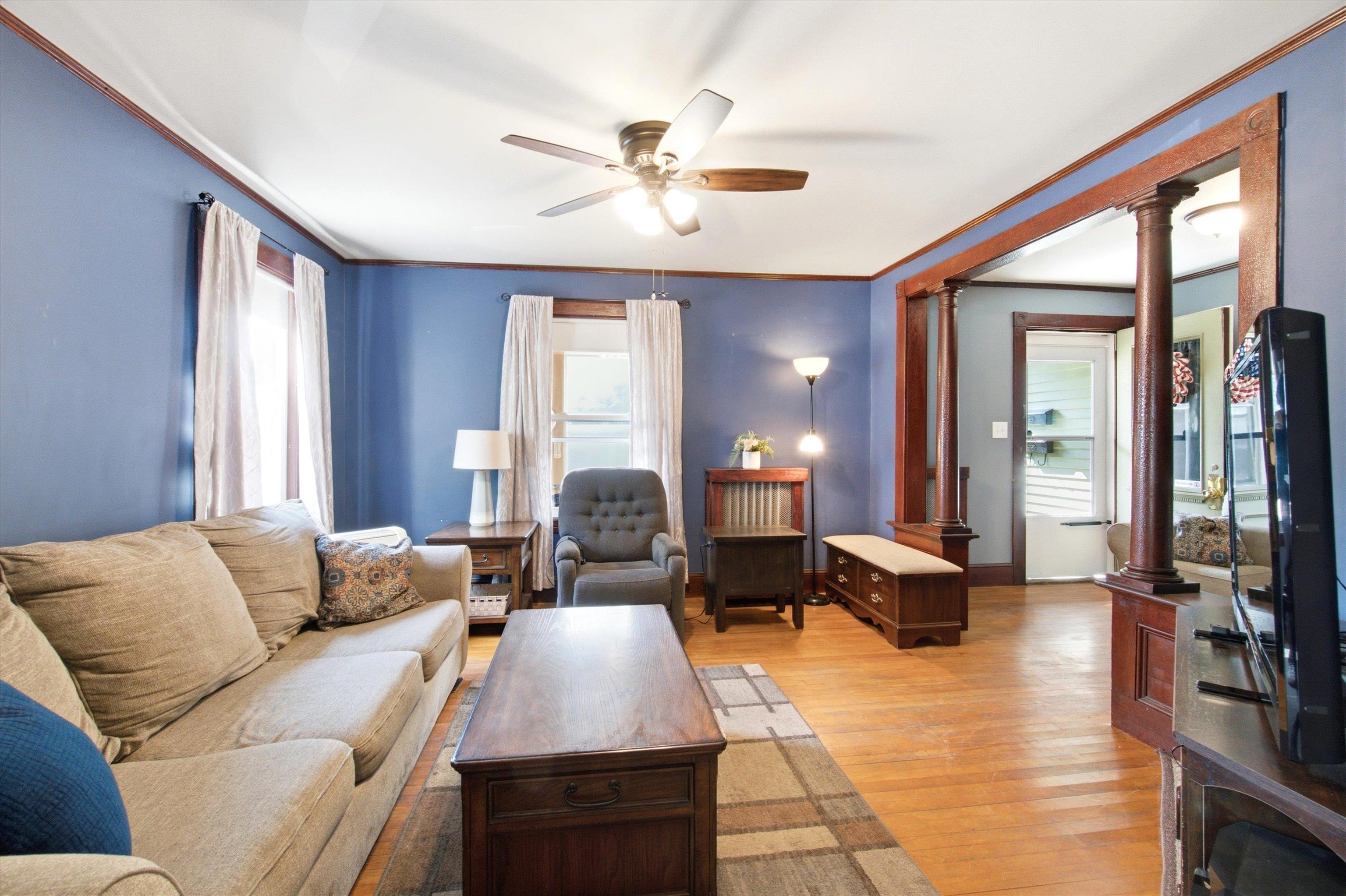 735 Belmont Street Property Photo 19