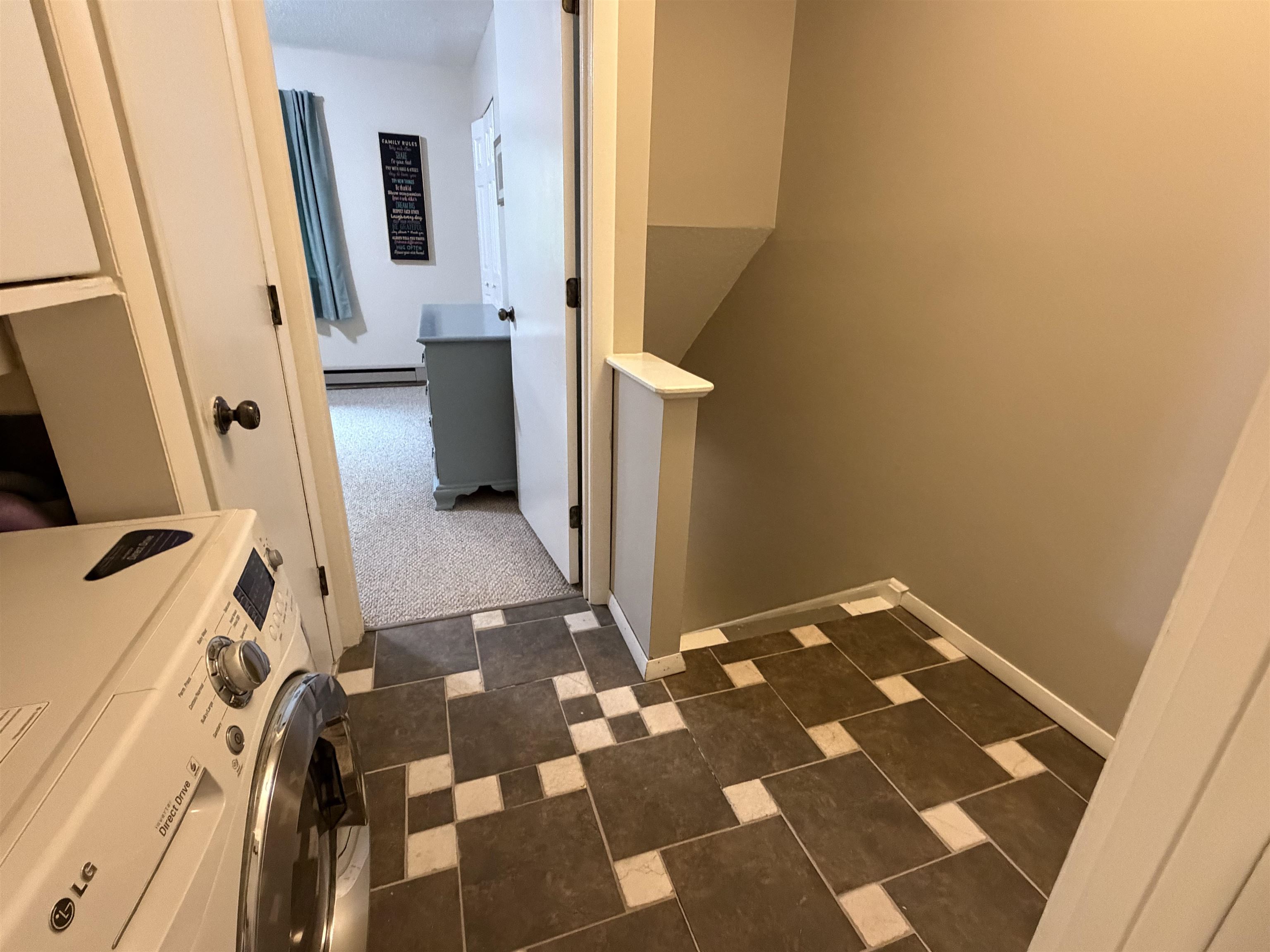 23 Windsor Hill Way Property Photo 23