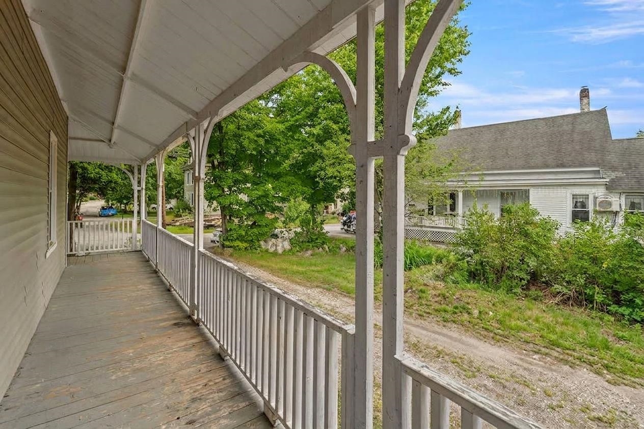 1 Summer Street Property Photo 26