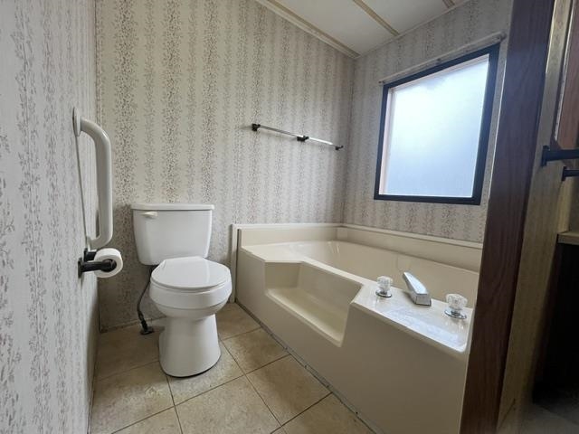15 Village Drive Property Photo 19
