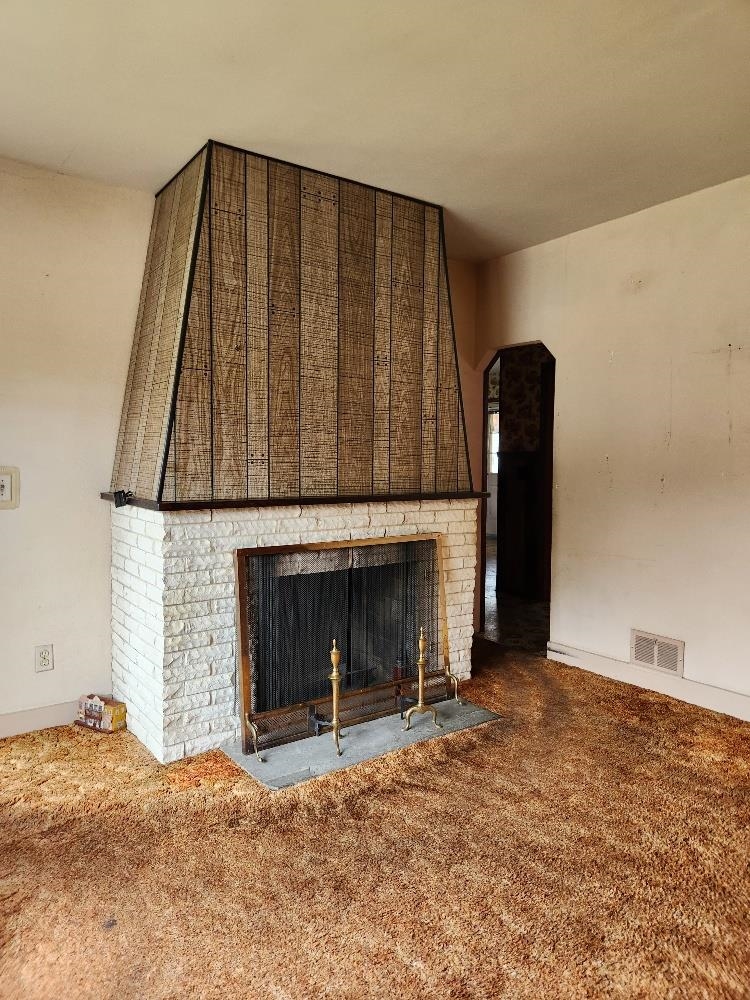 81 King Street Property Photo 6