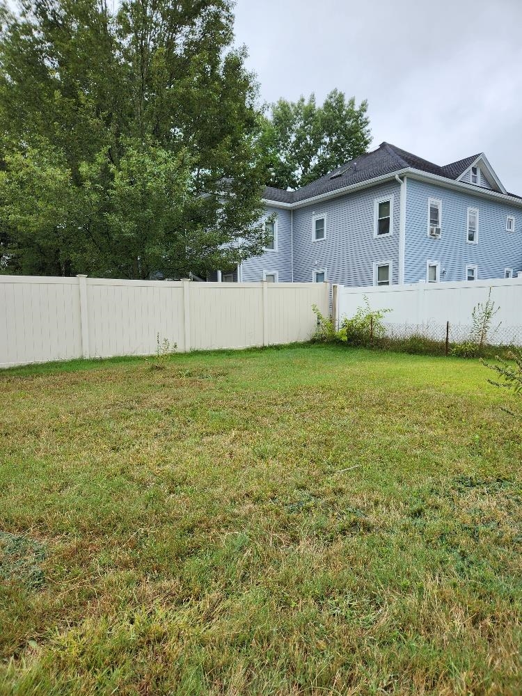 81 King Street Property Photo 33