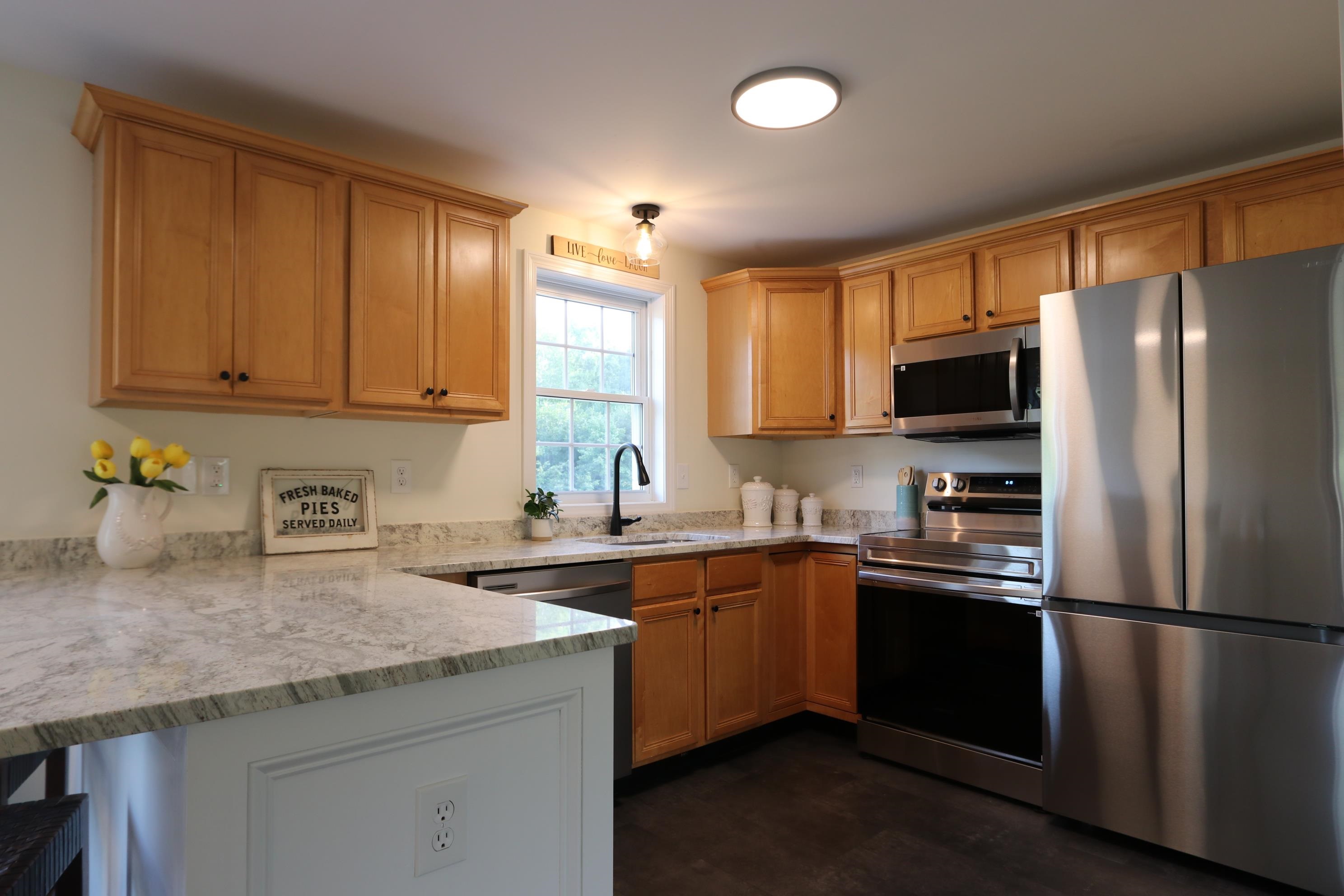 34 Duff Thompson Lane Property Photo 2