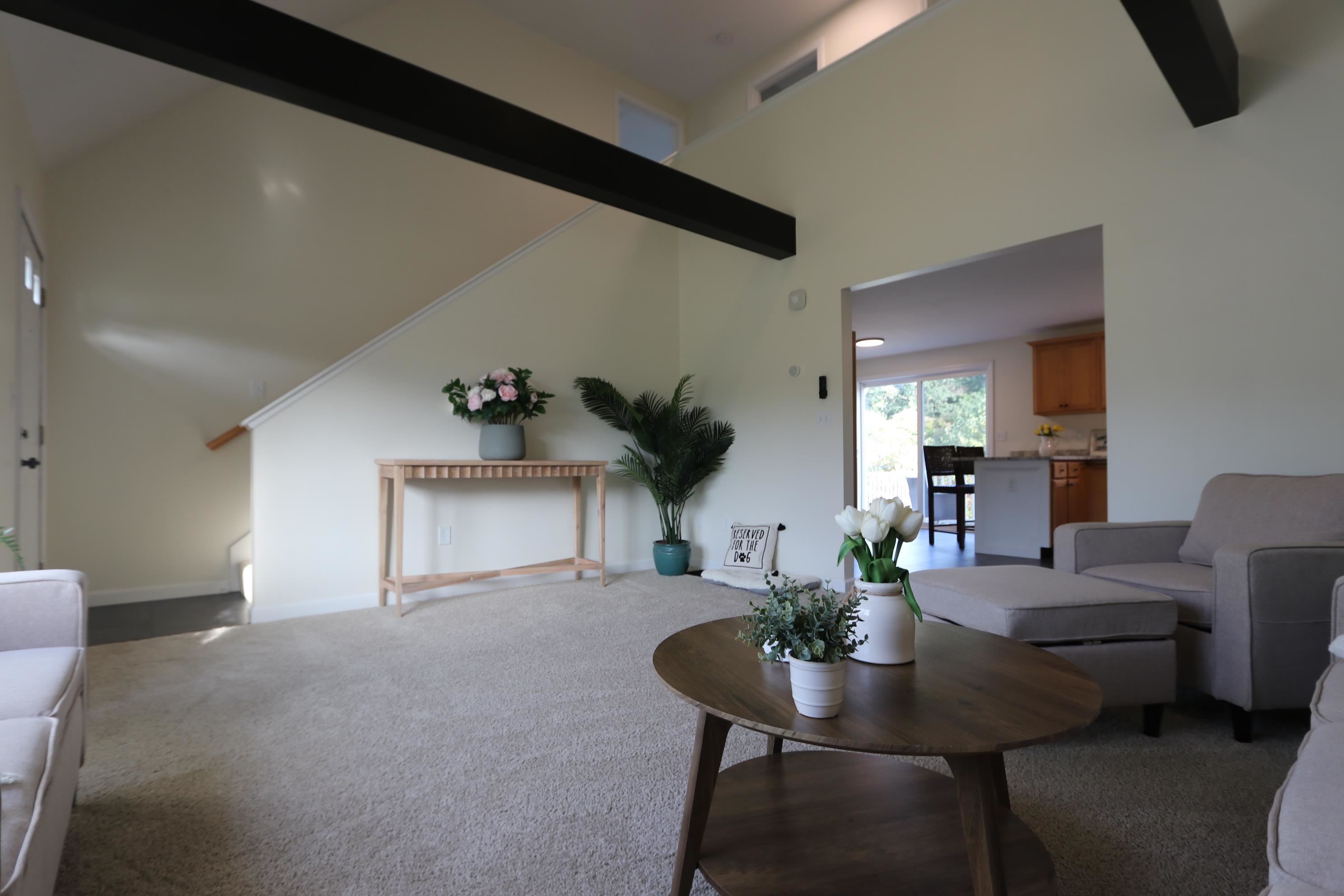 34 Duff Thompson Lane Property Photo 6