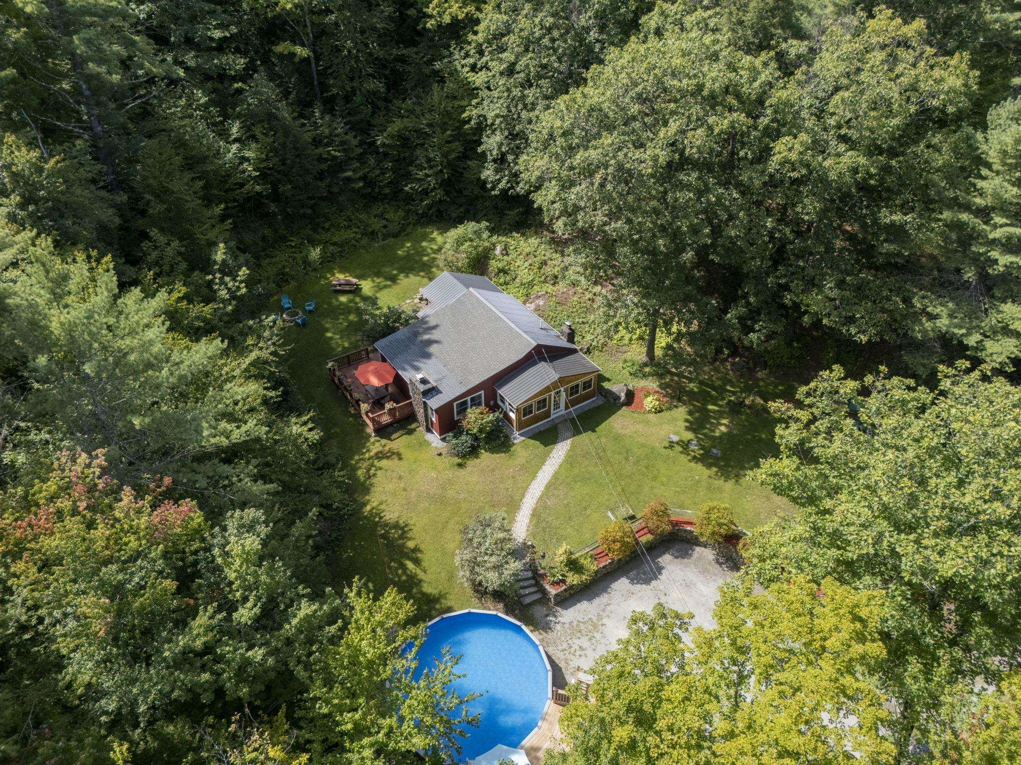 756 Bog Road Property Photo 5