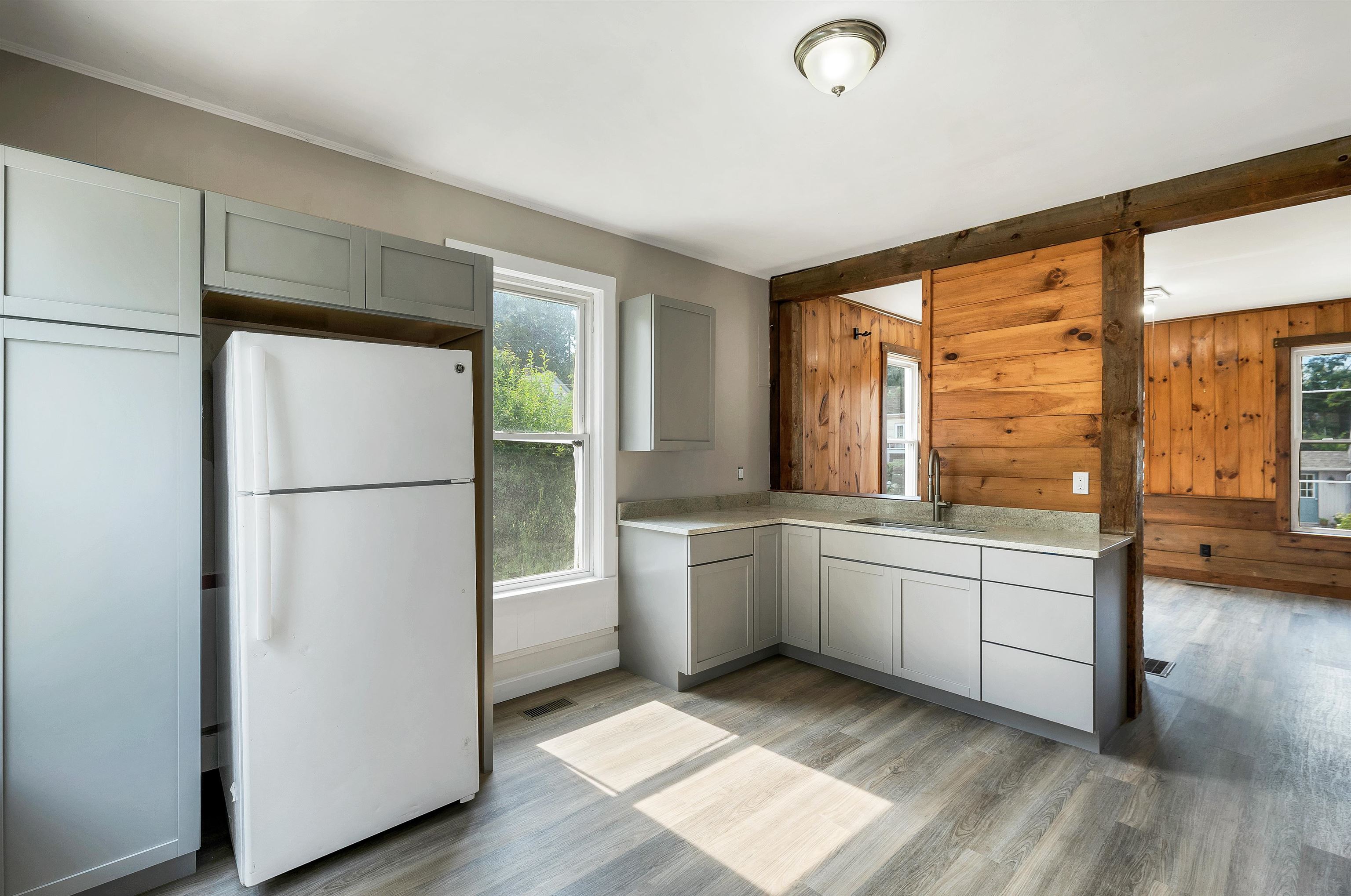 9 Franklin Street Property Photo 3