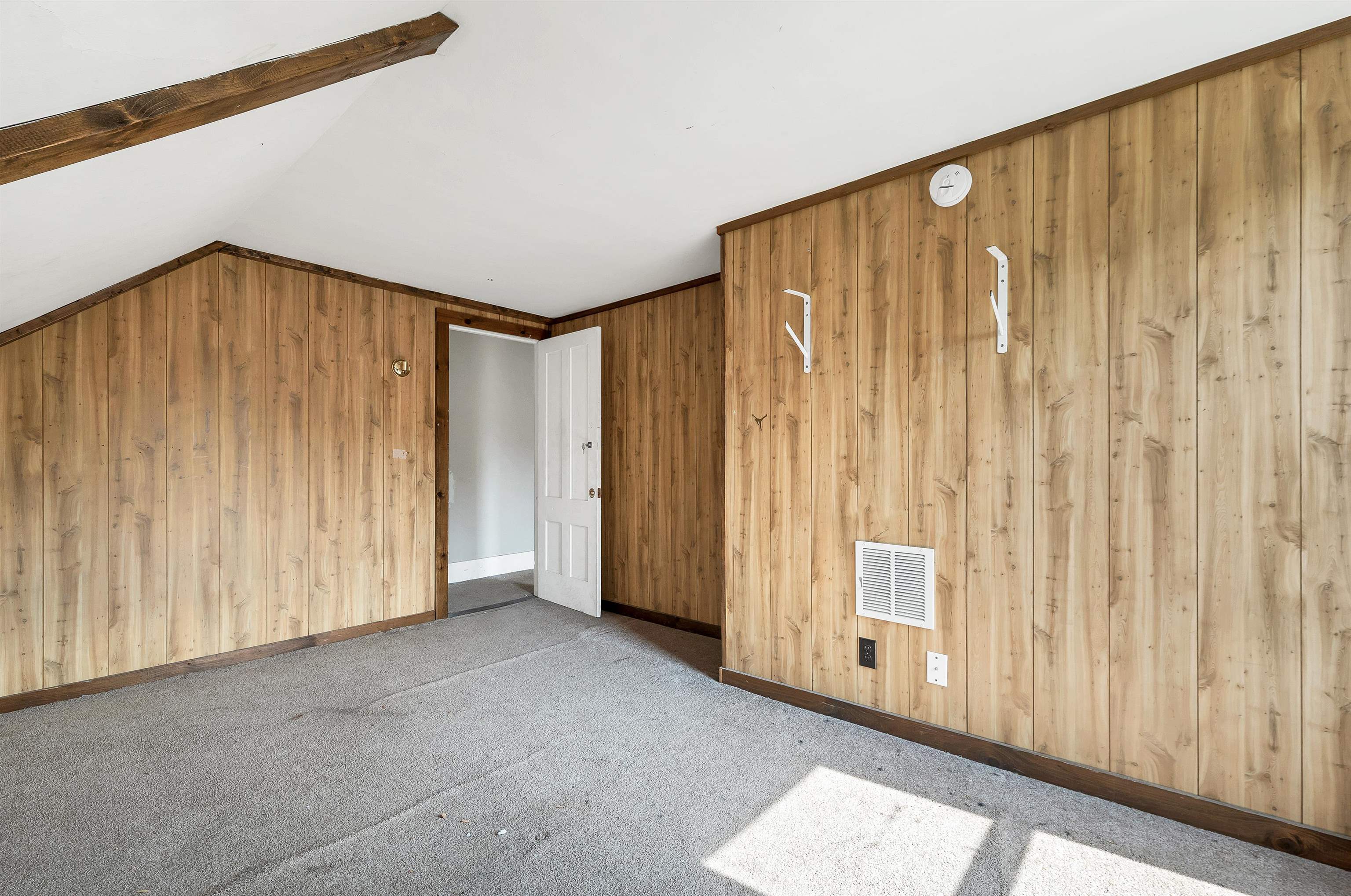9 Franklin Street Property Photo 21