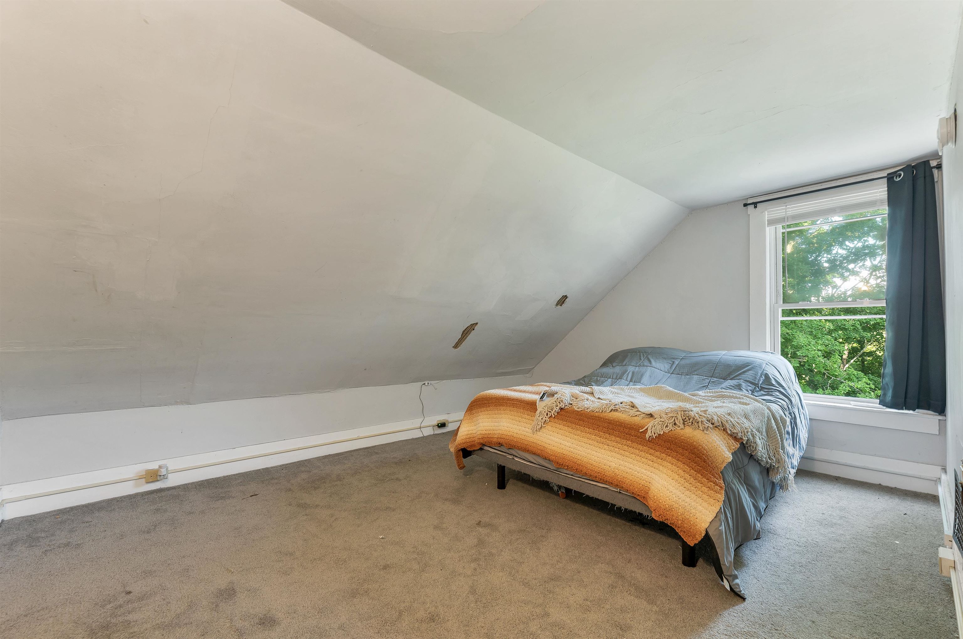 9 Franklin Street Property Photo 34
