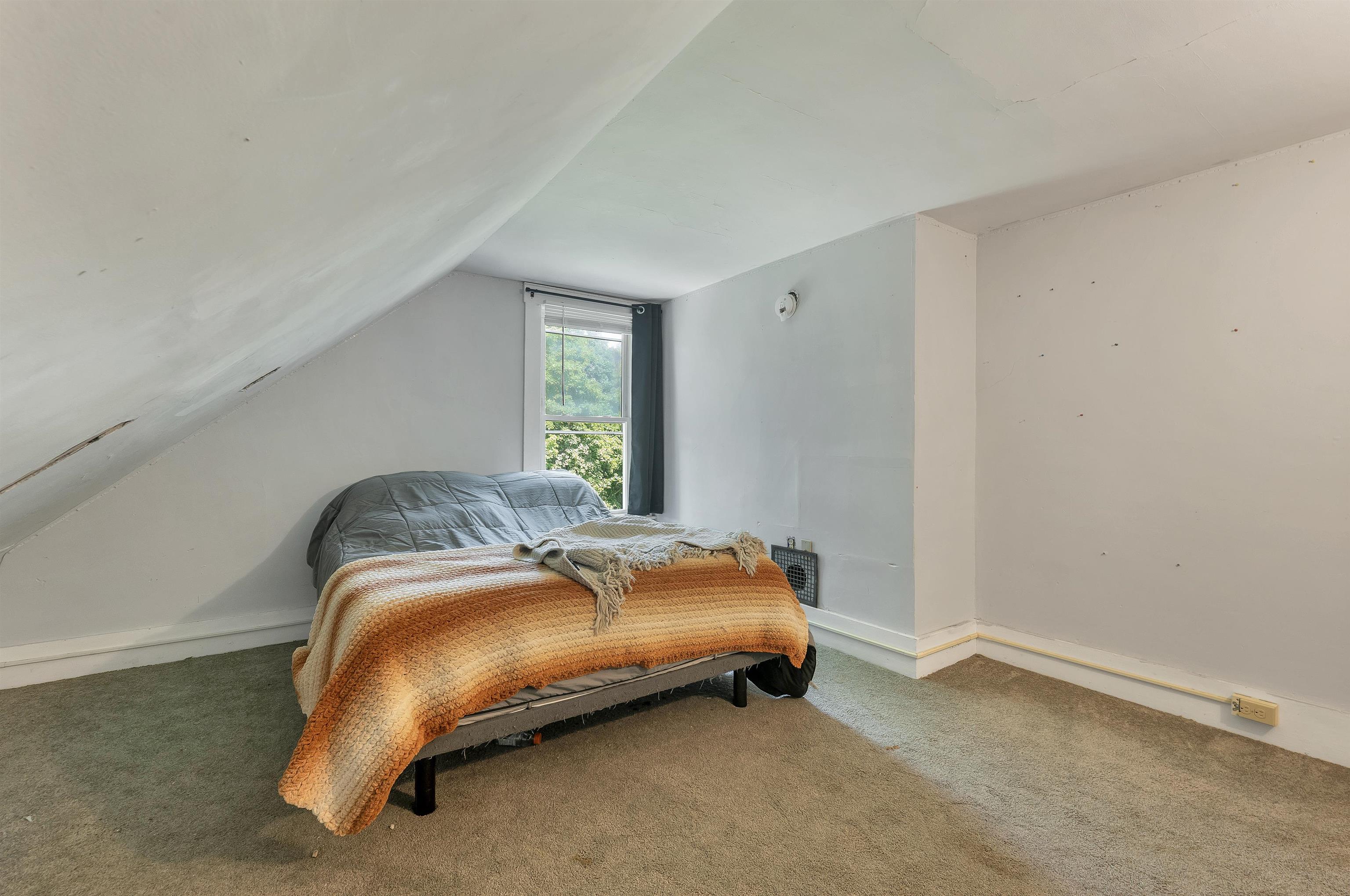 9 Franklin Street Property Photo 35
