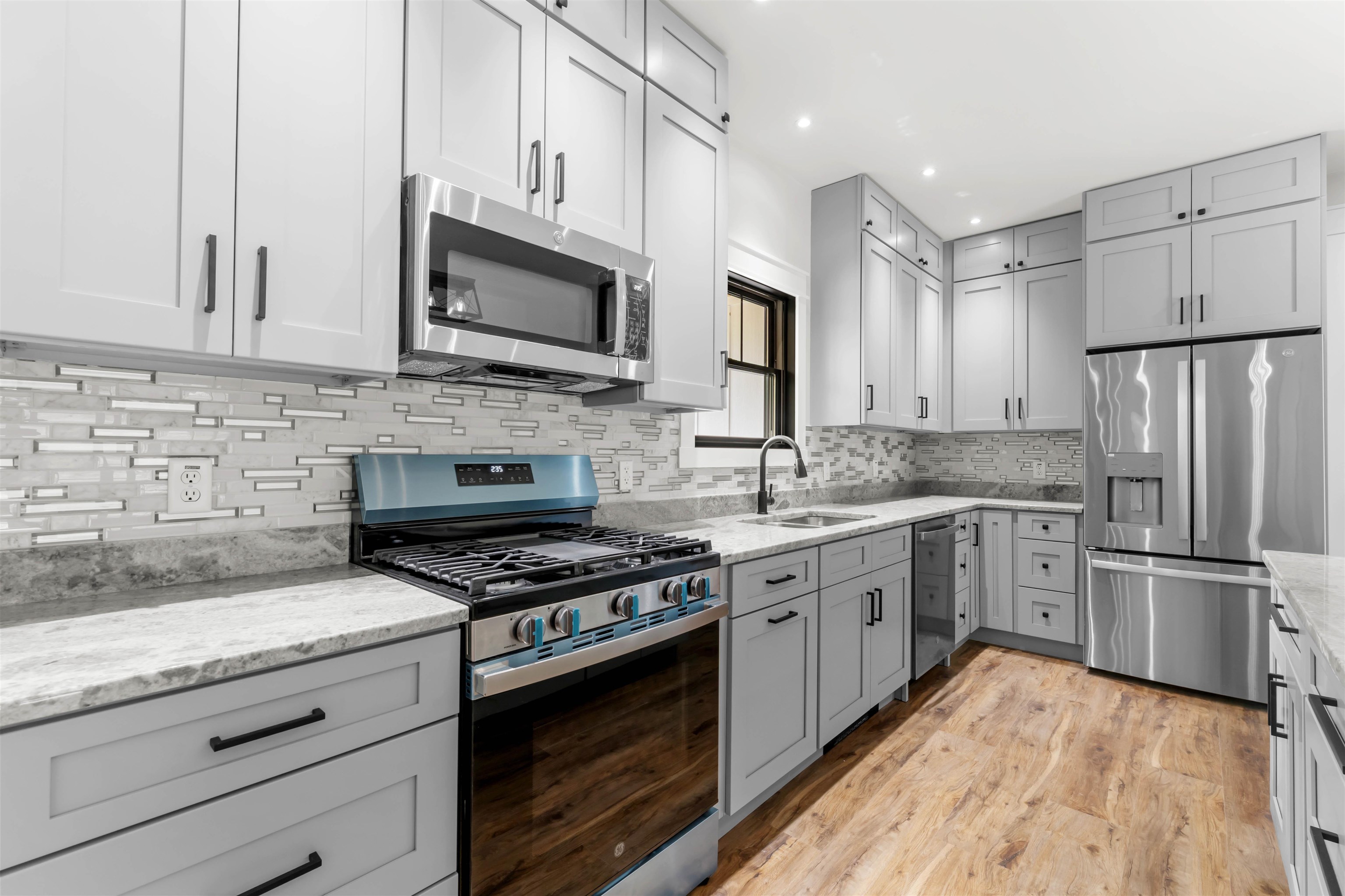 80 Chelsea Drive Property Photo 1