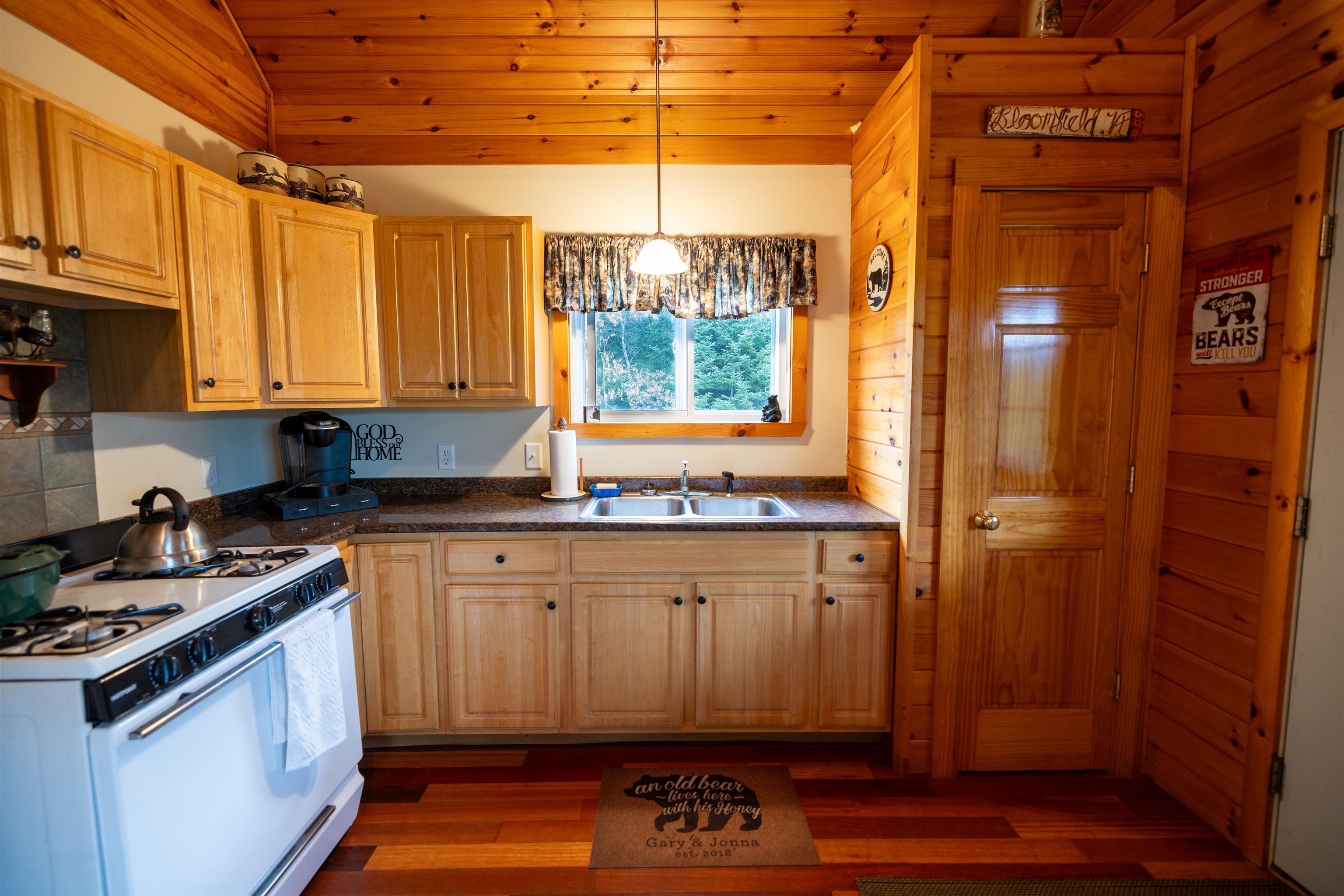140 Norcott Lane Property Photo 4