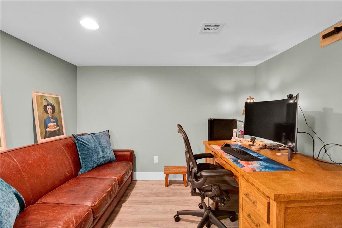 2 Hiawatha Avenue Property Photo 25