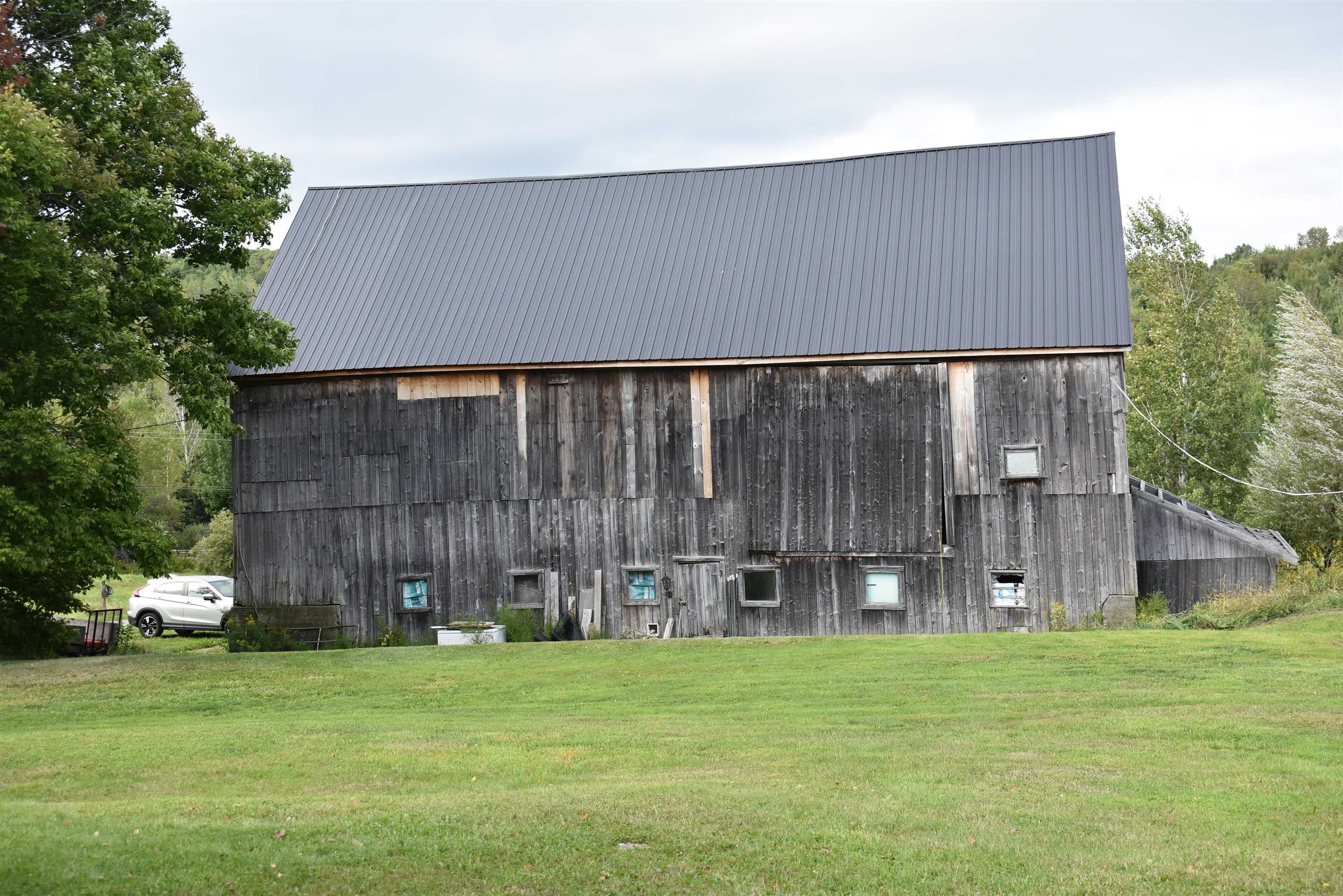 2689 Vermont Route 58 W Property Photo 9