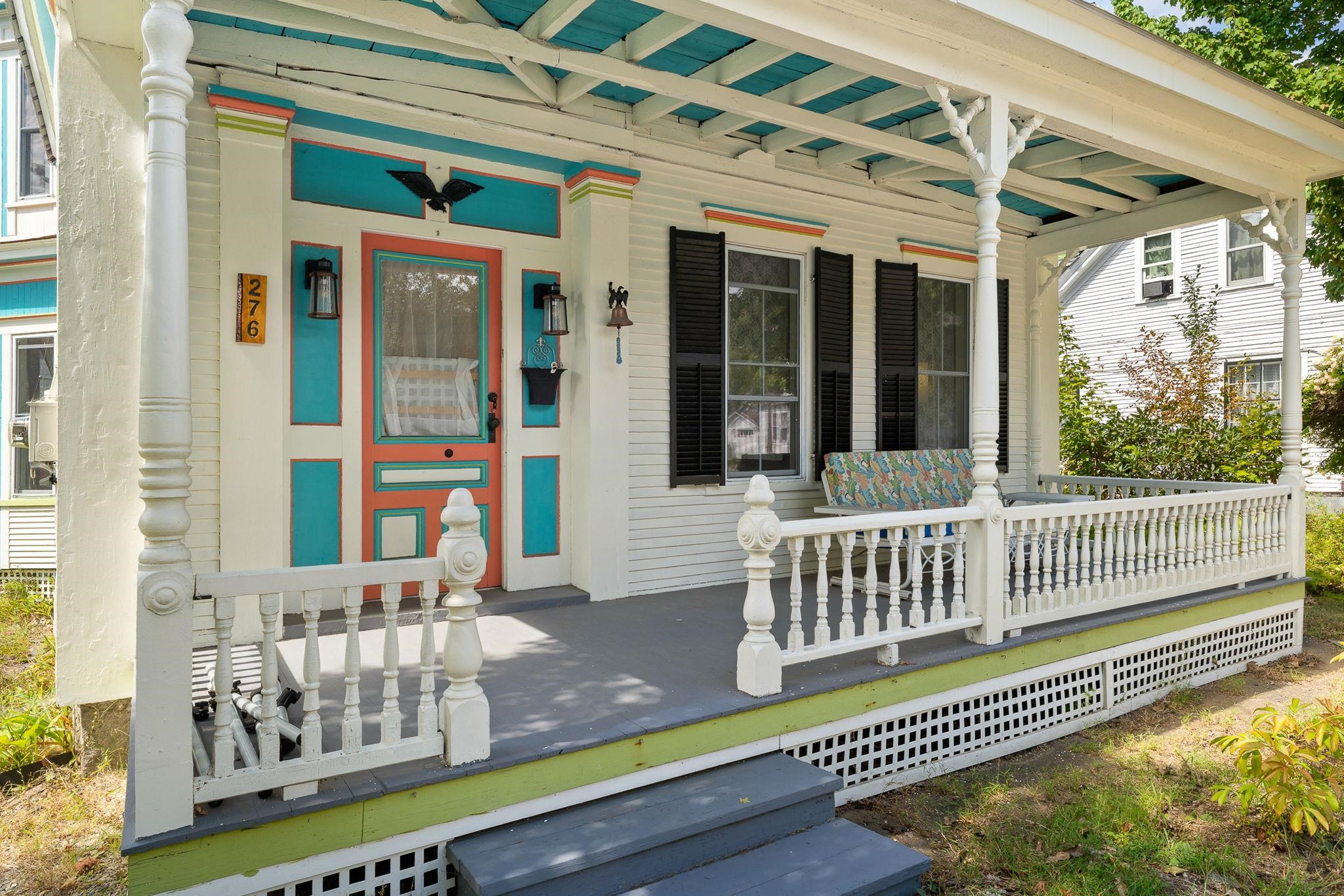 276 Central Street Property Photo 4