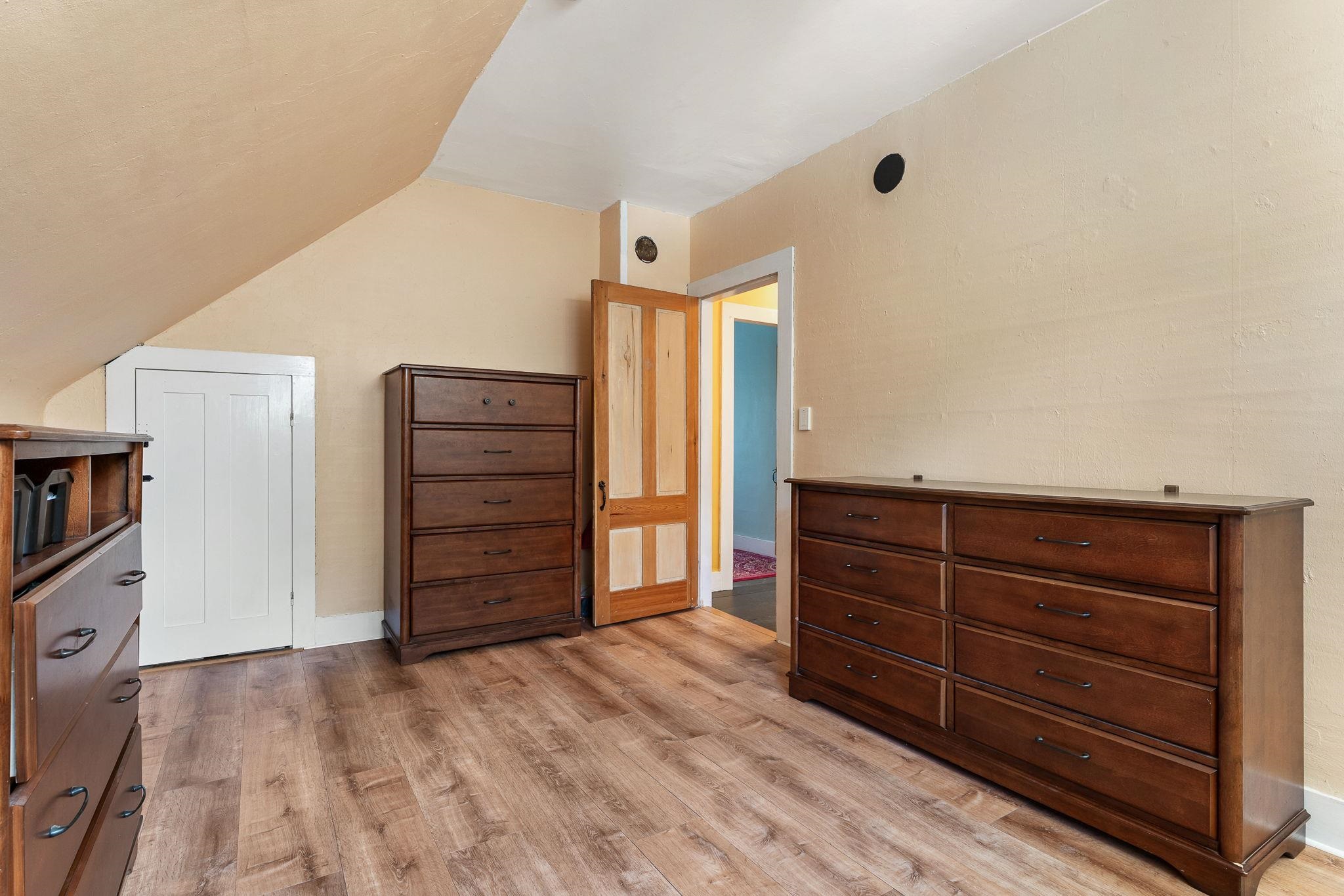 276 Central Street Property Photo 37
