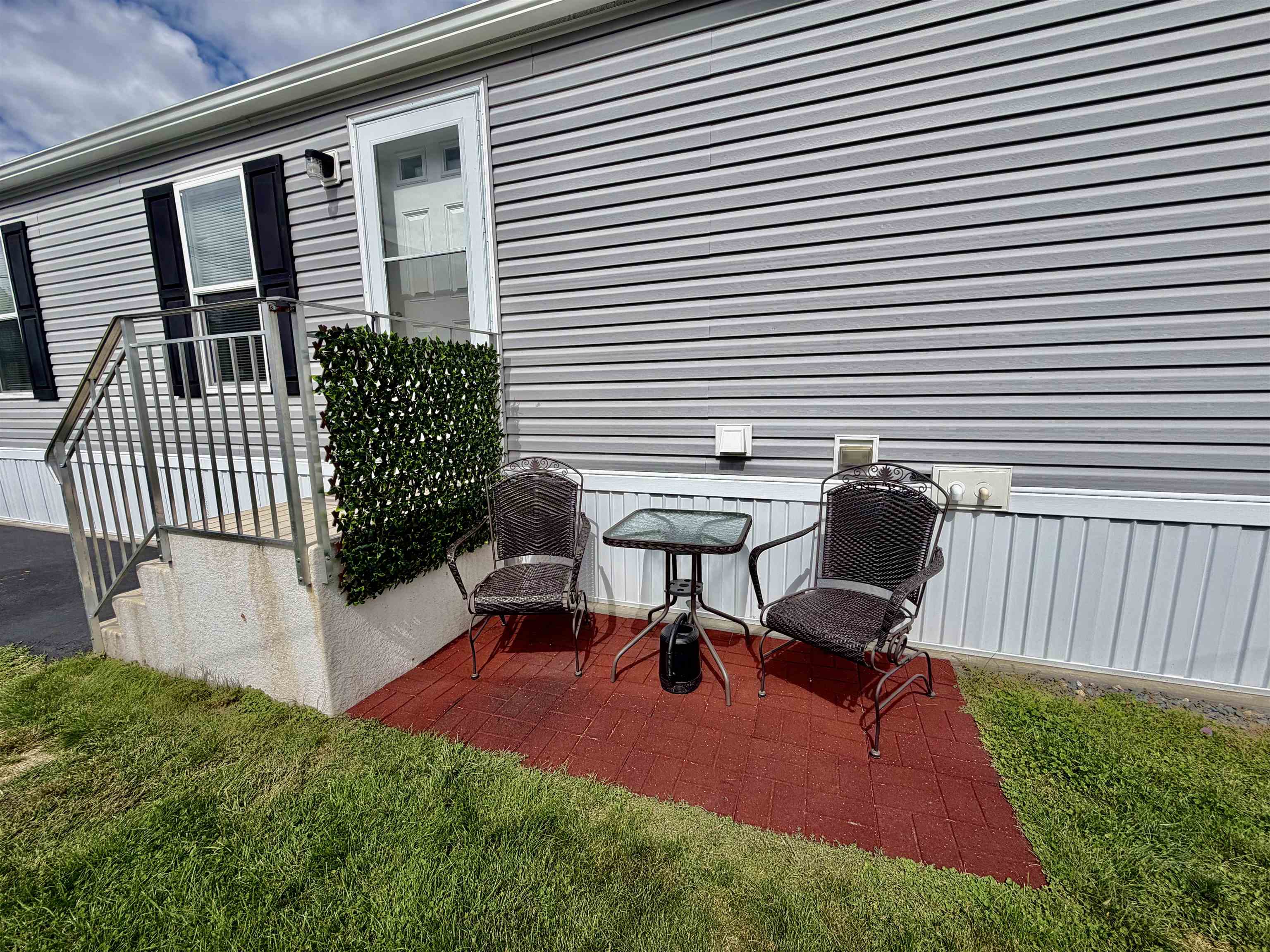 21 Union Street Property Photo 3