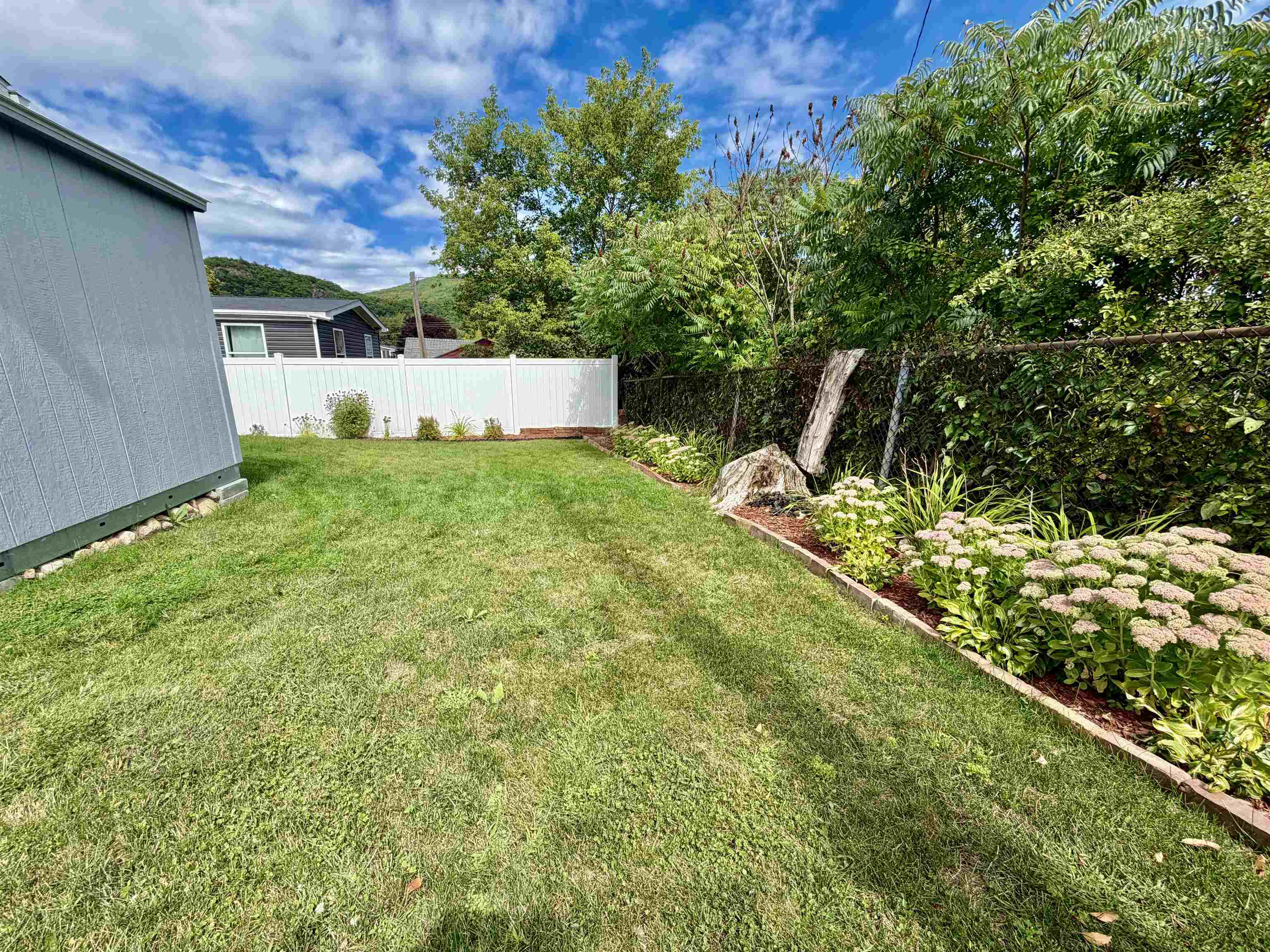 21 Union Street Property Photo 16