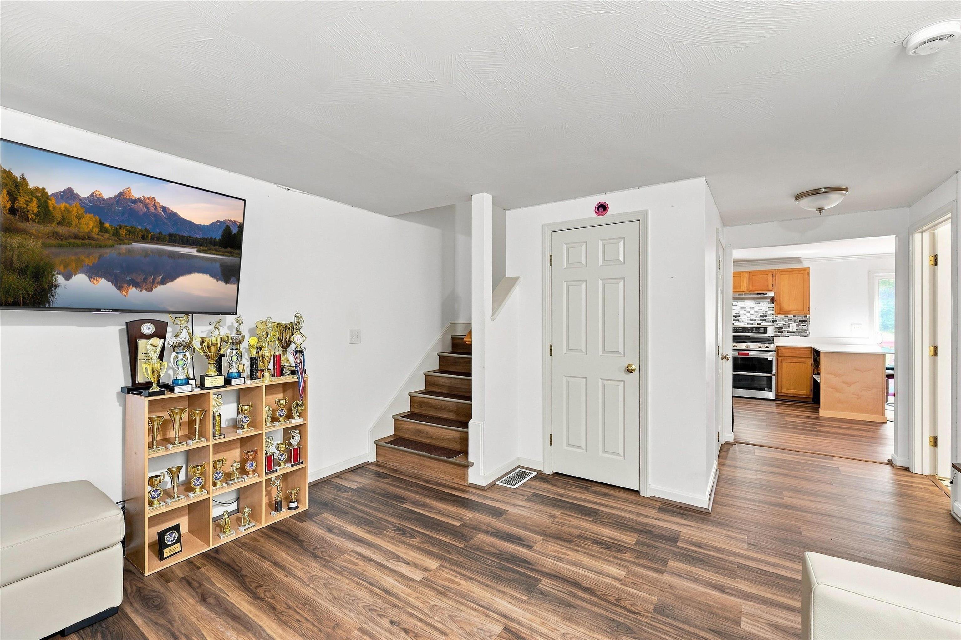 144 Whittington Street Property Photo 11