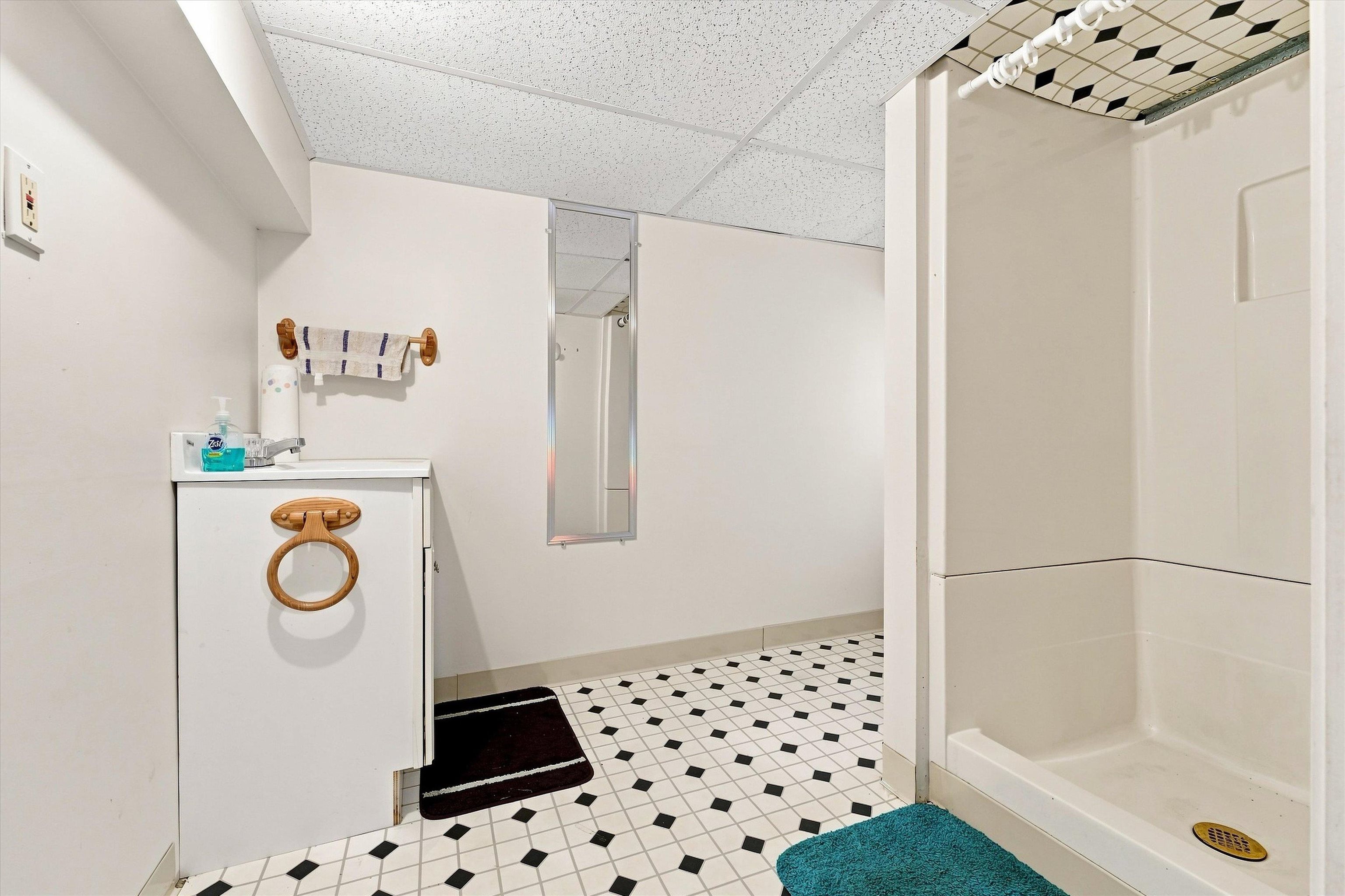 144 Whittington Street Property Photo 29