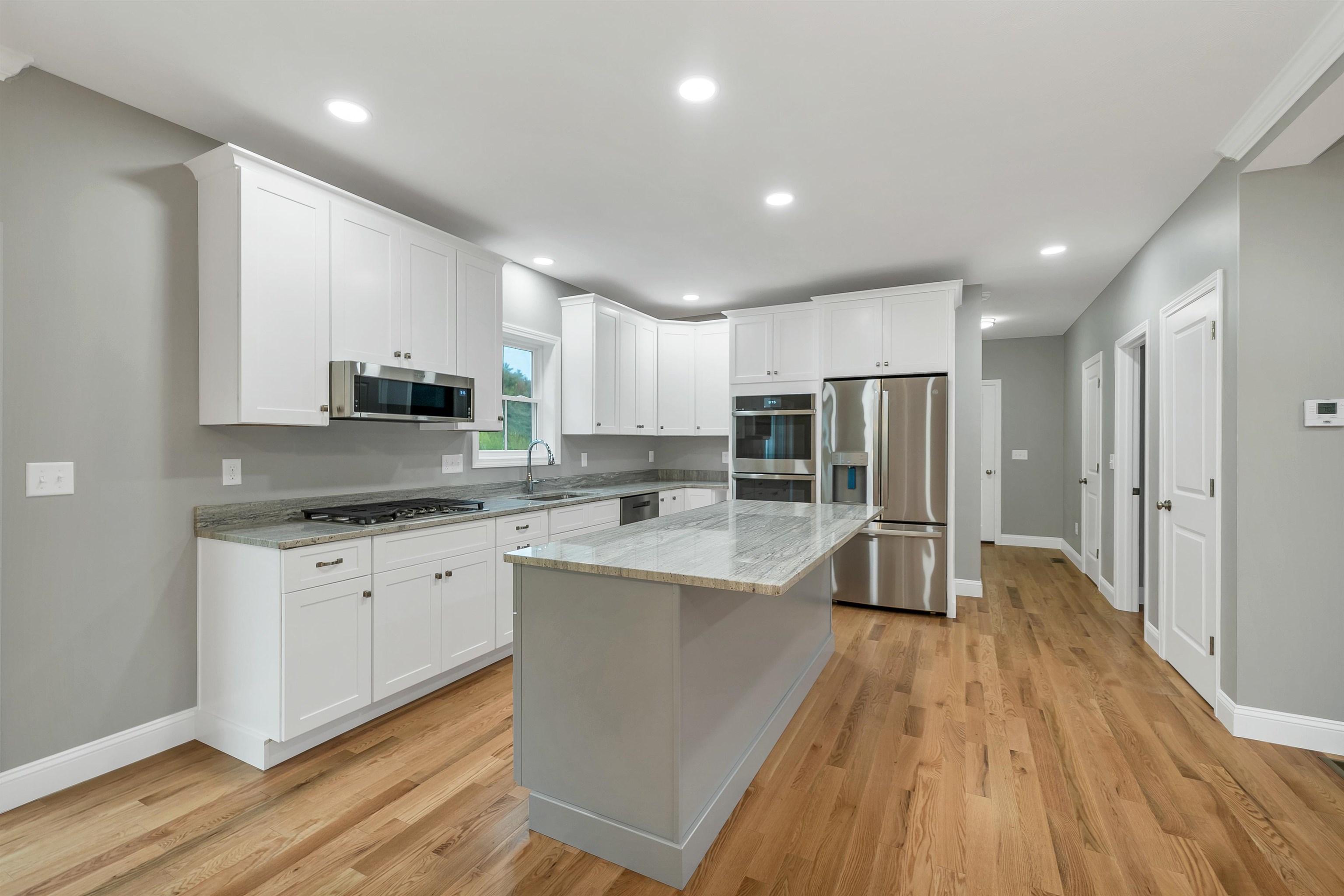 8 Shelburne Lane Property Photo 7