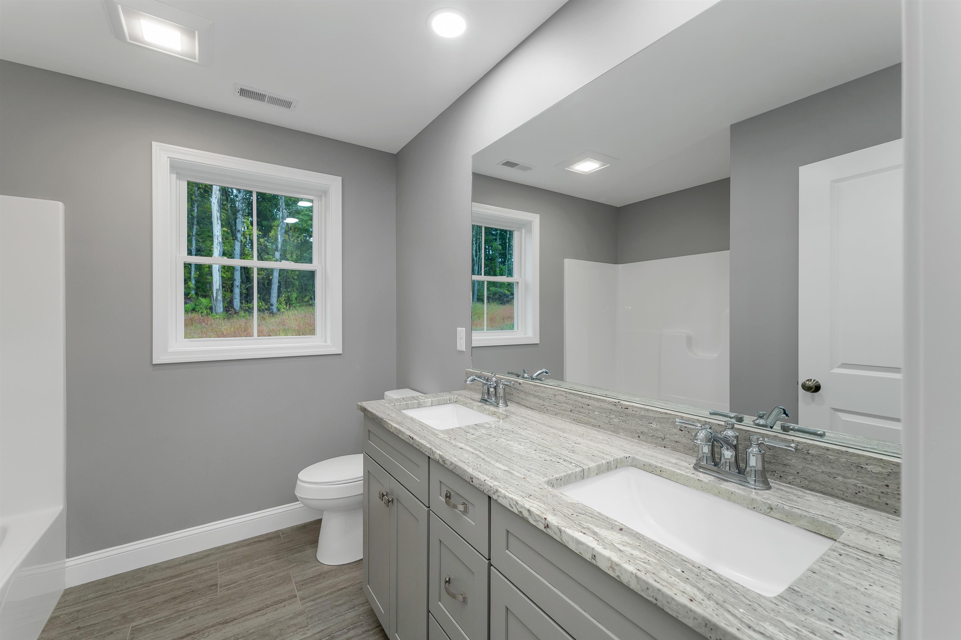 8 Shelburne Lane Property Photo 17