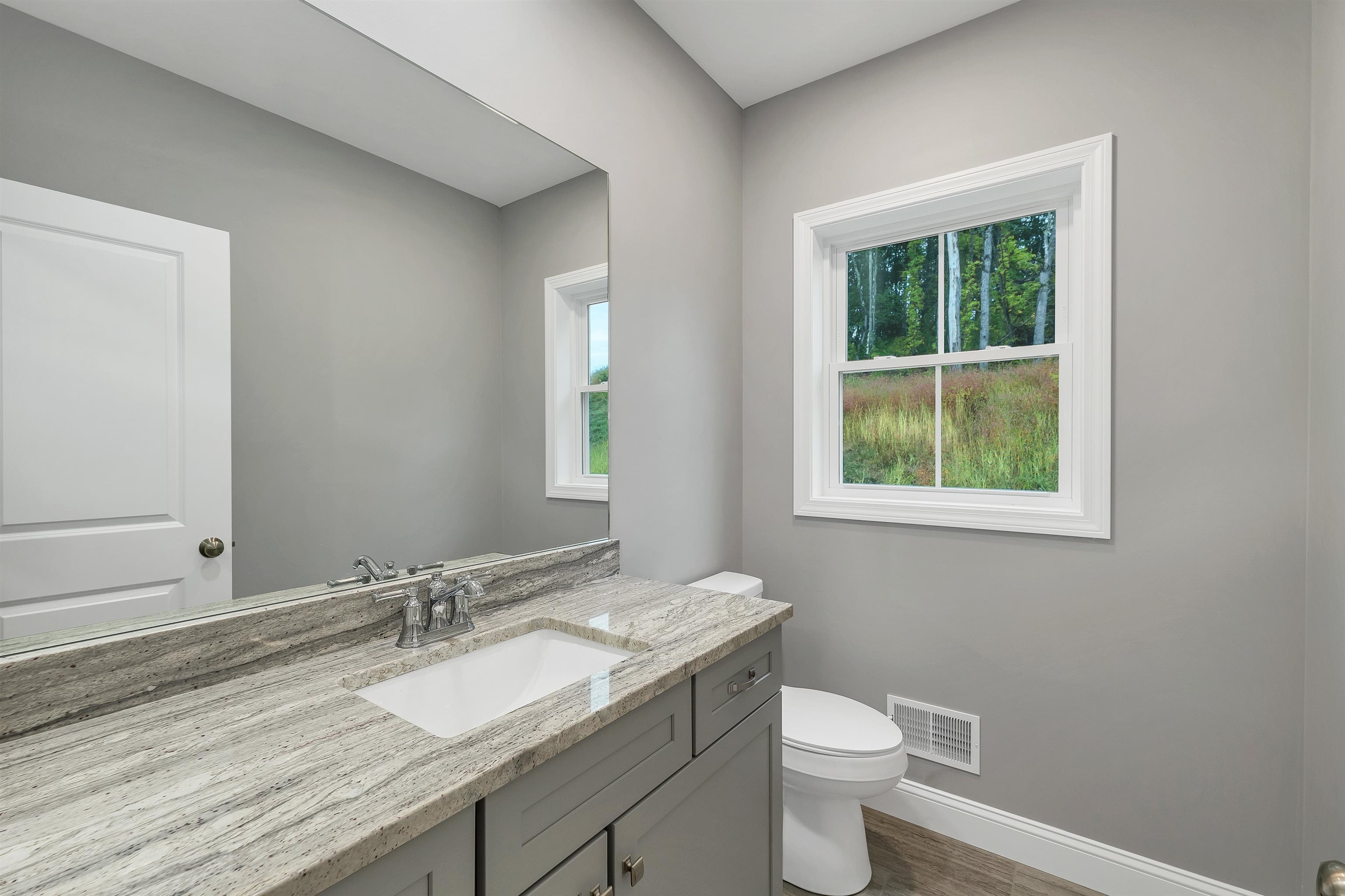 8 Shelburne Lane Property Photo 19