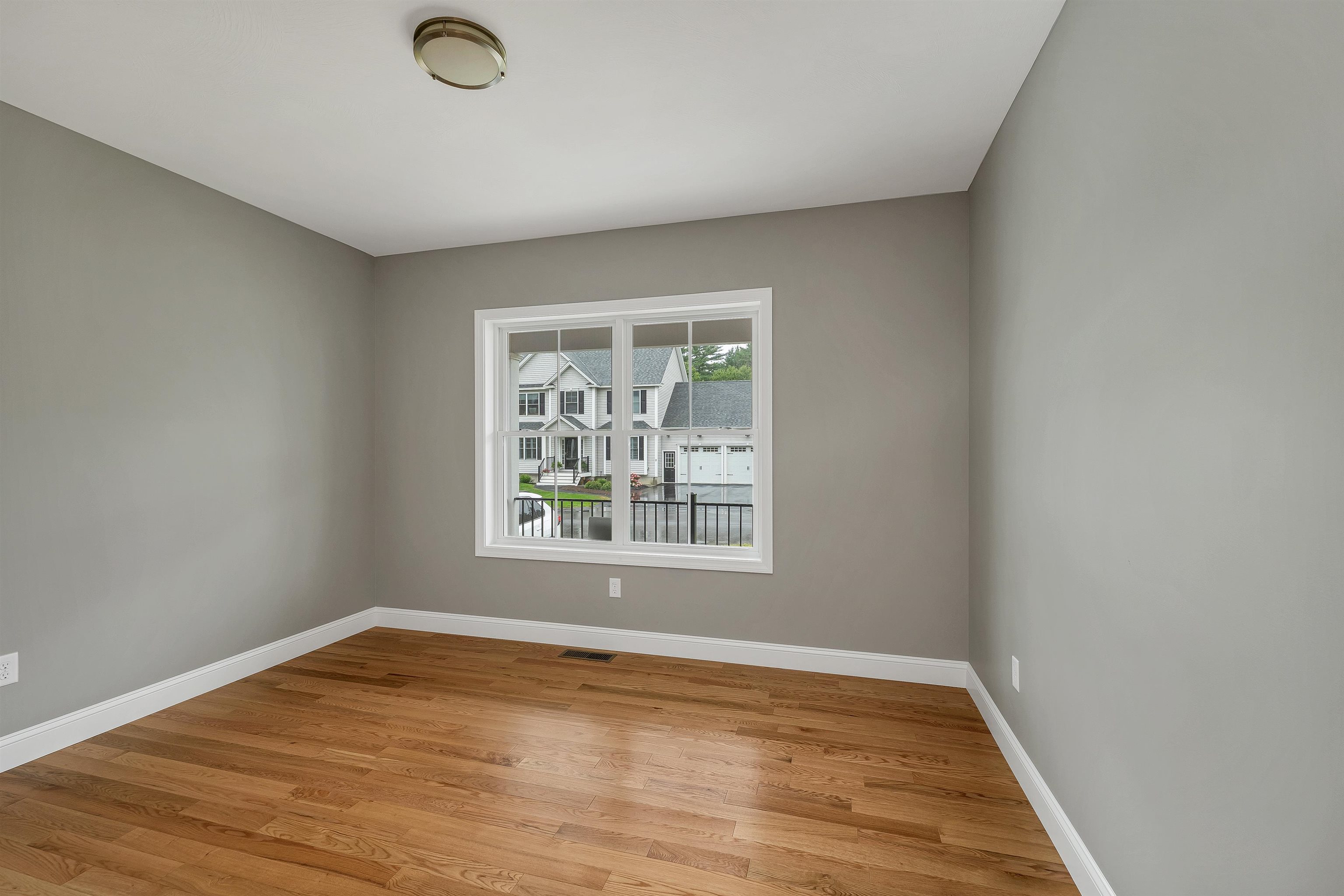 8 Shelburne Lane Property Photo 21