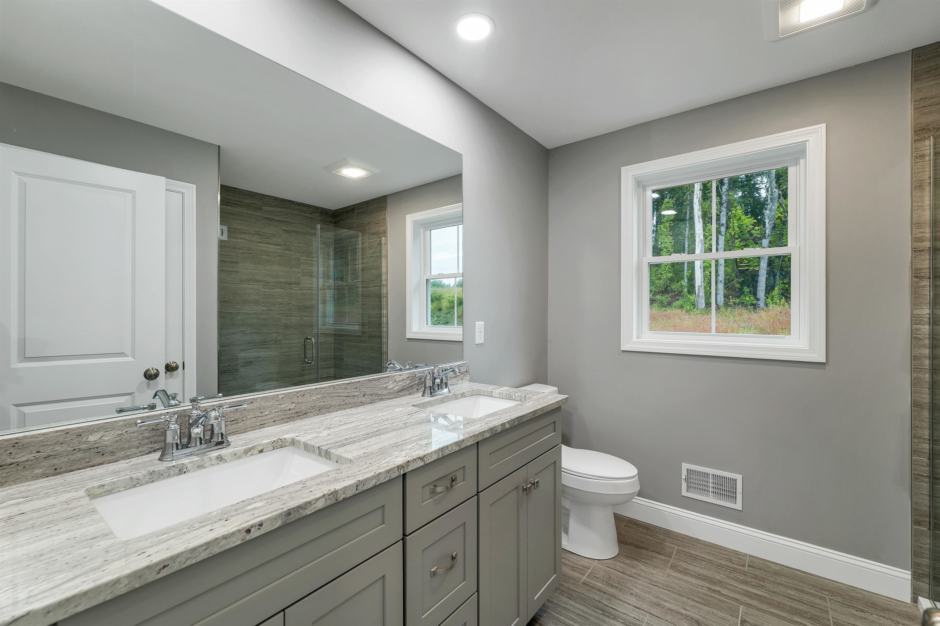 8 Shelburne Lane Property Photo 35