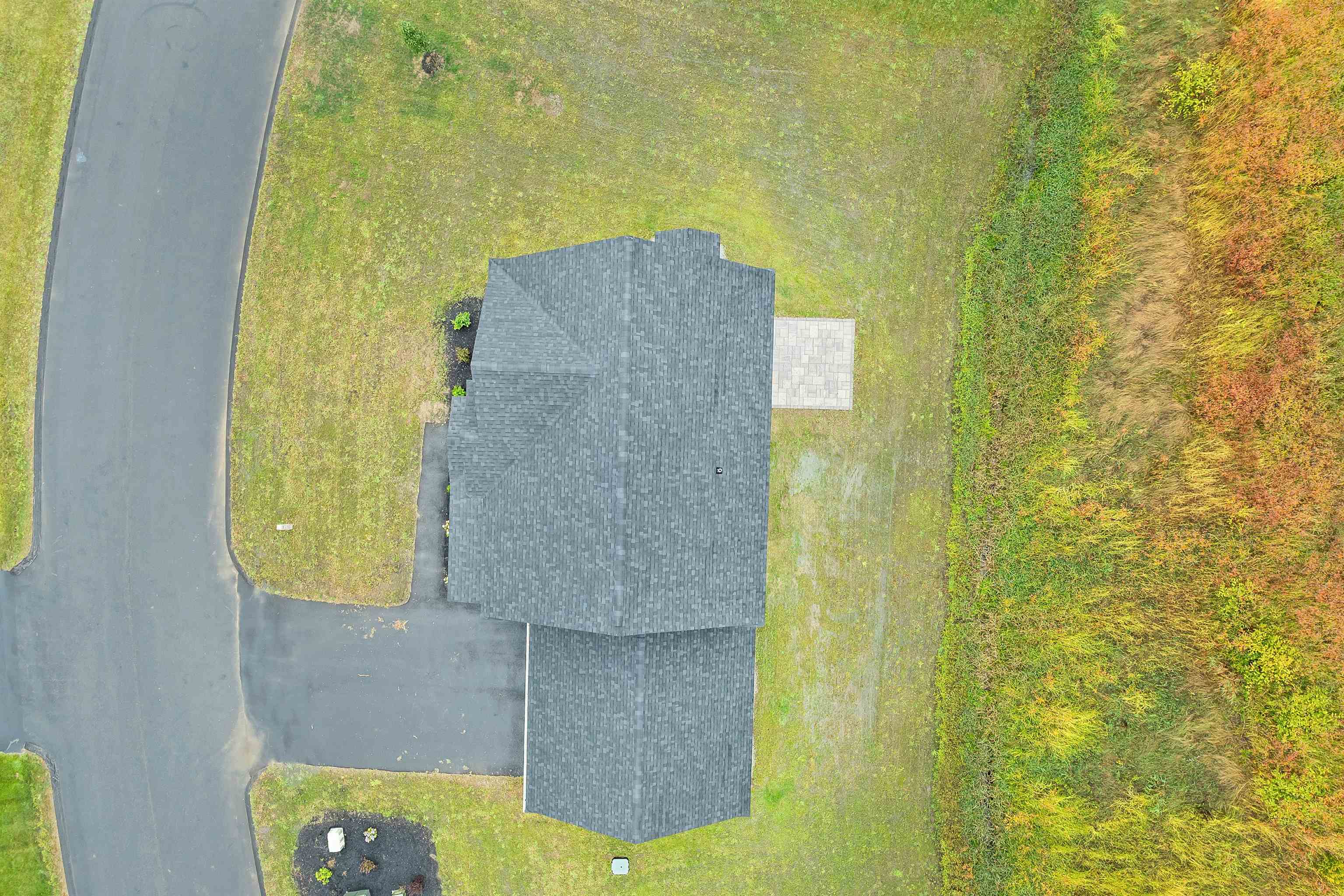 8 Shelburne Lane Property Photo 38