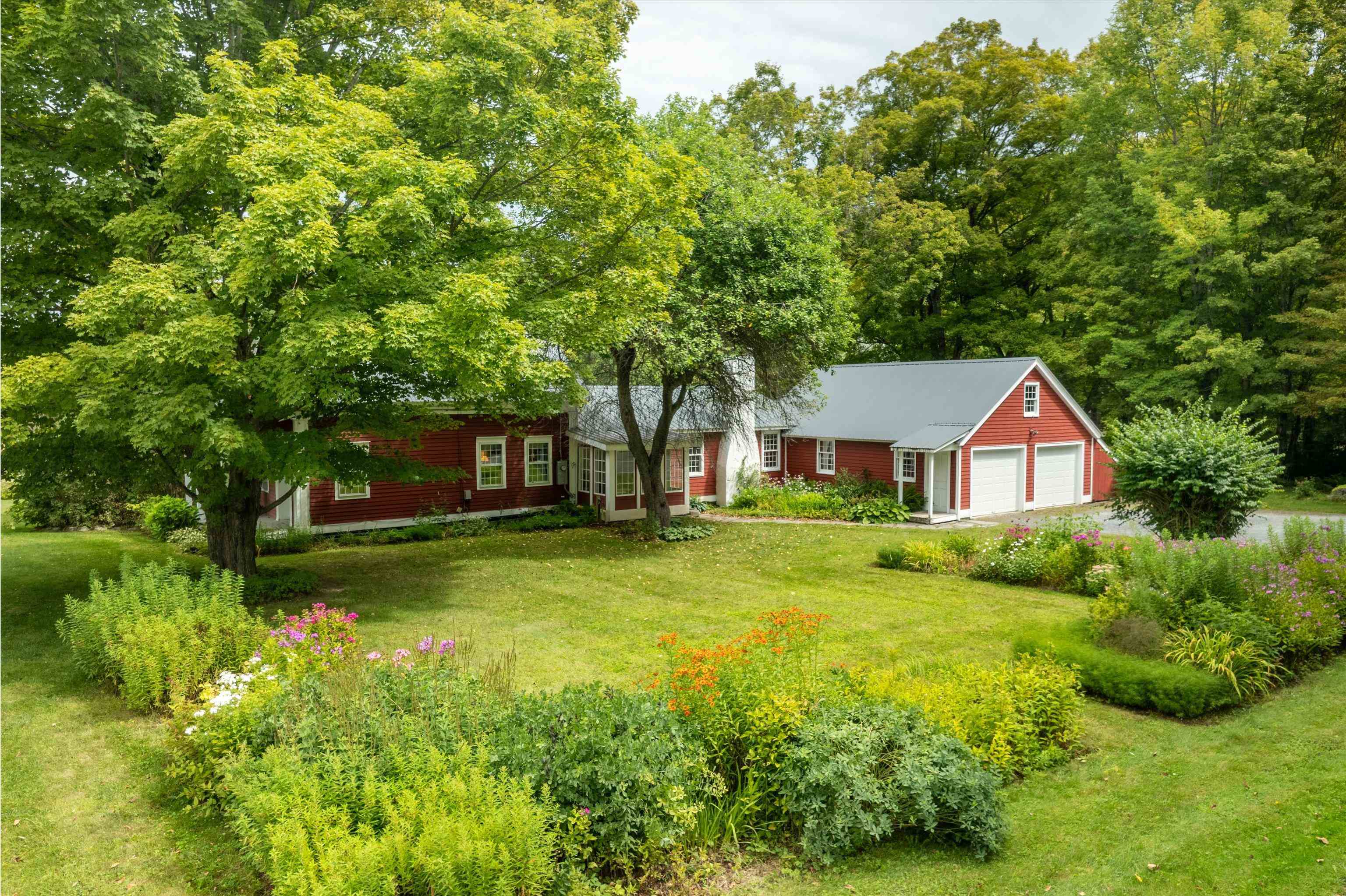 291 Route 100 S. Property Photo 1