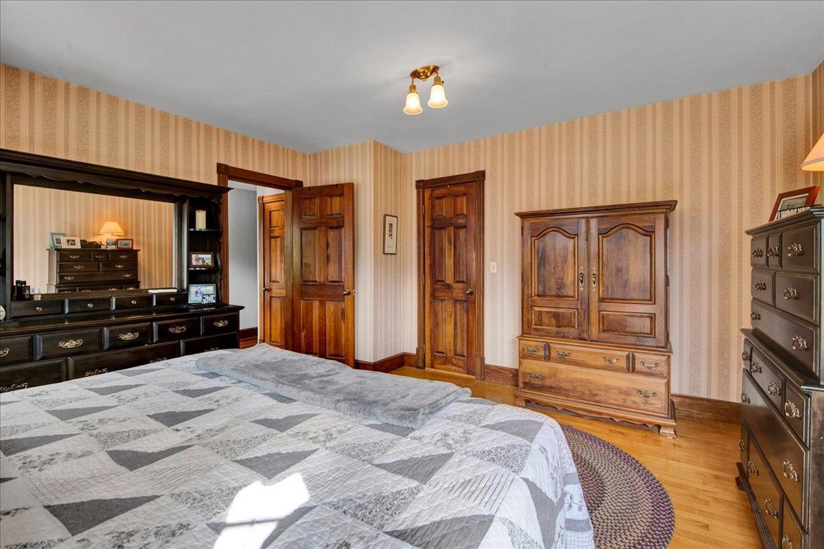 19 Brown Avenue Property Photo 27