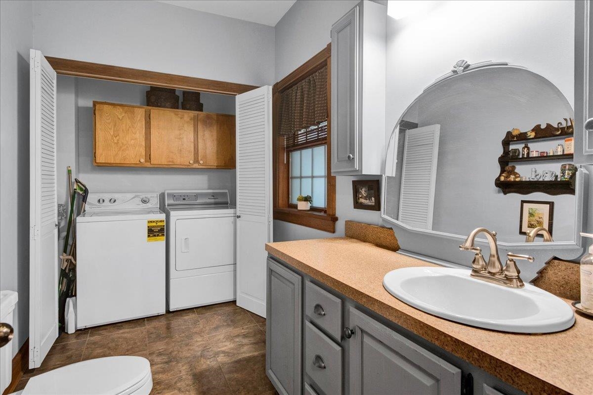 19 Brown Avenue Property Photo 42