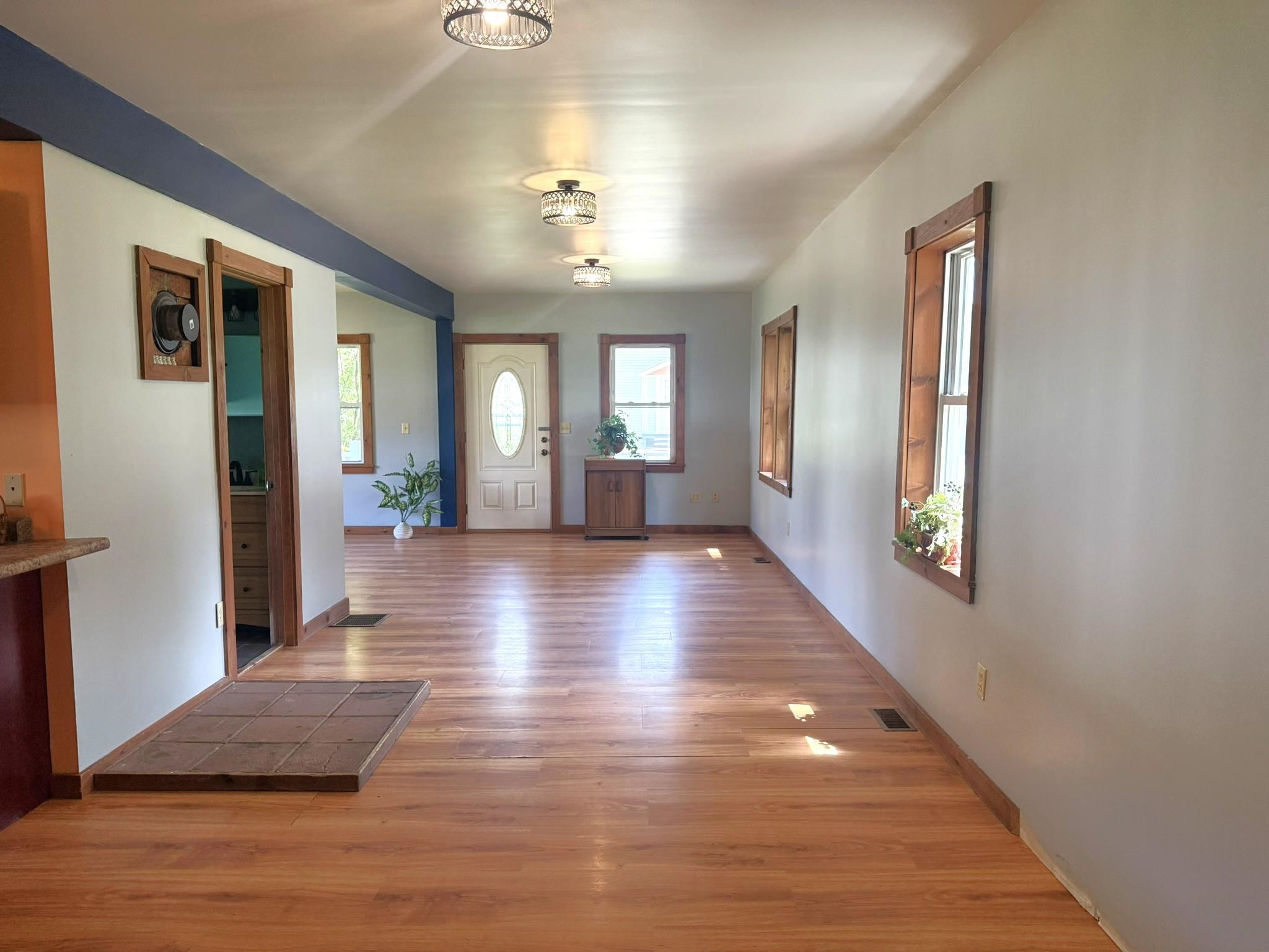 71 Summer Street Property Photo 5