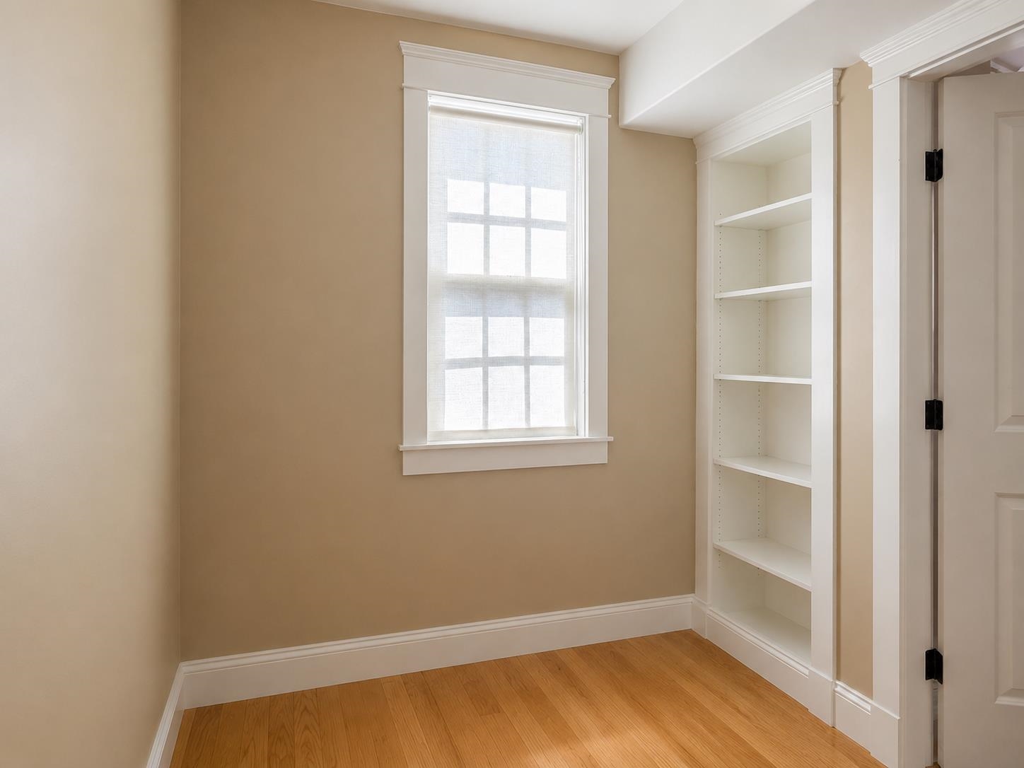 198 Islington Street Property Photo 23