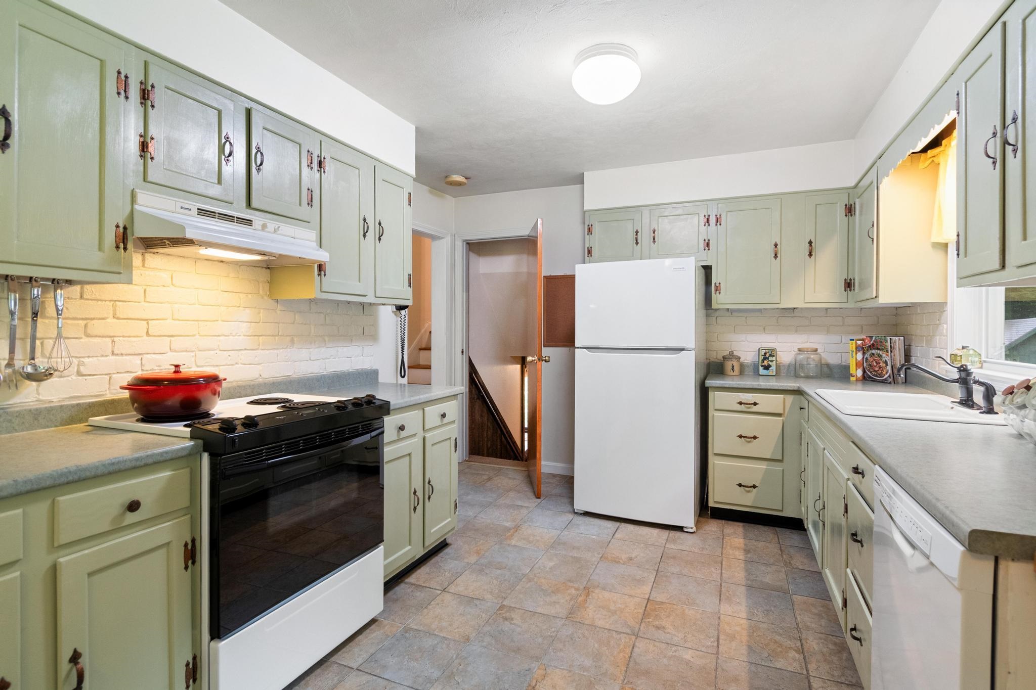 1402 French Hill Road Property Photo 19