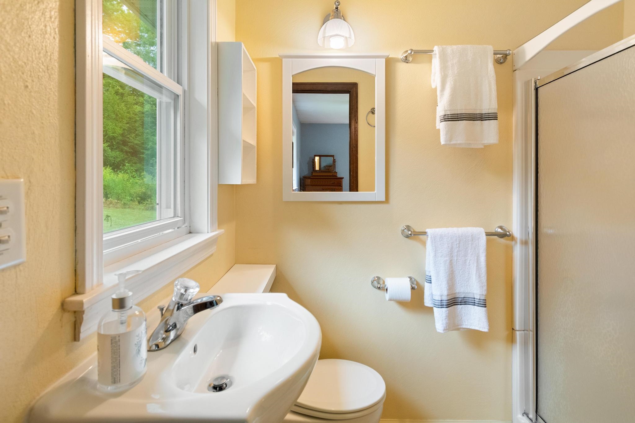 1402 French Hill Road Property Photo 23