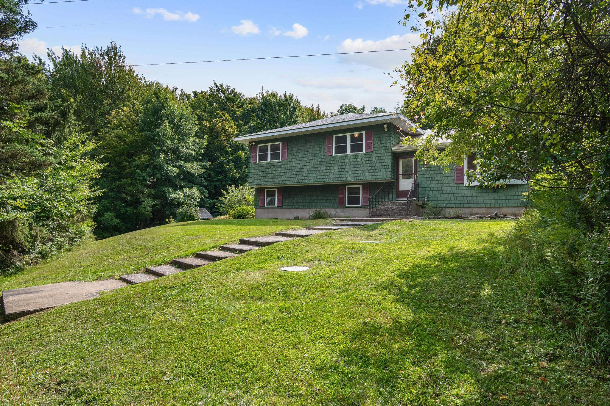 1402 French Hill Road Property Photo 41