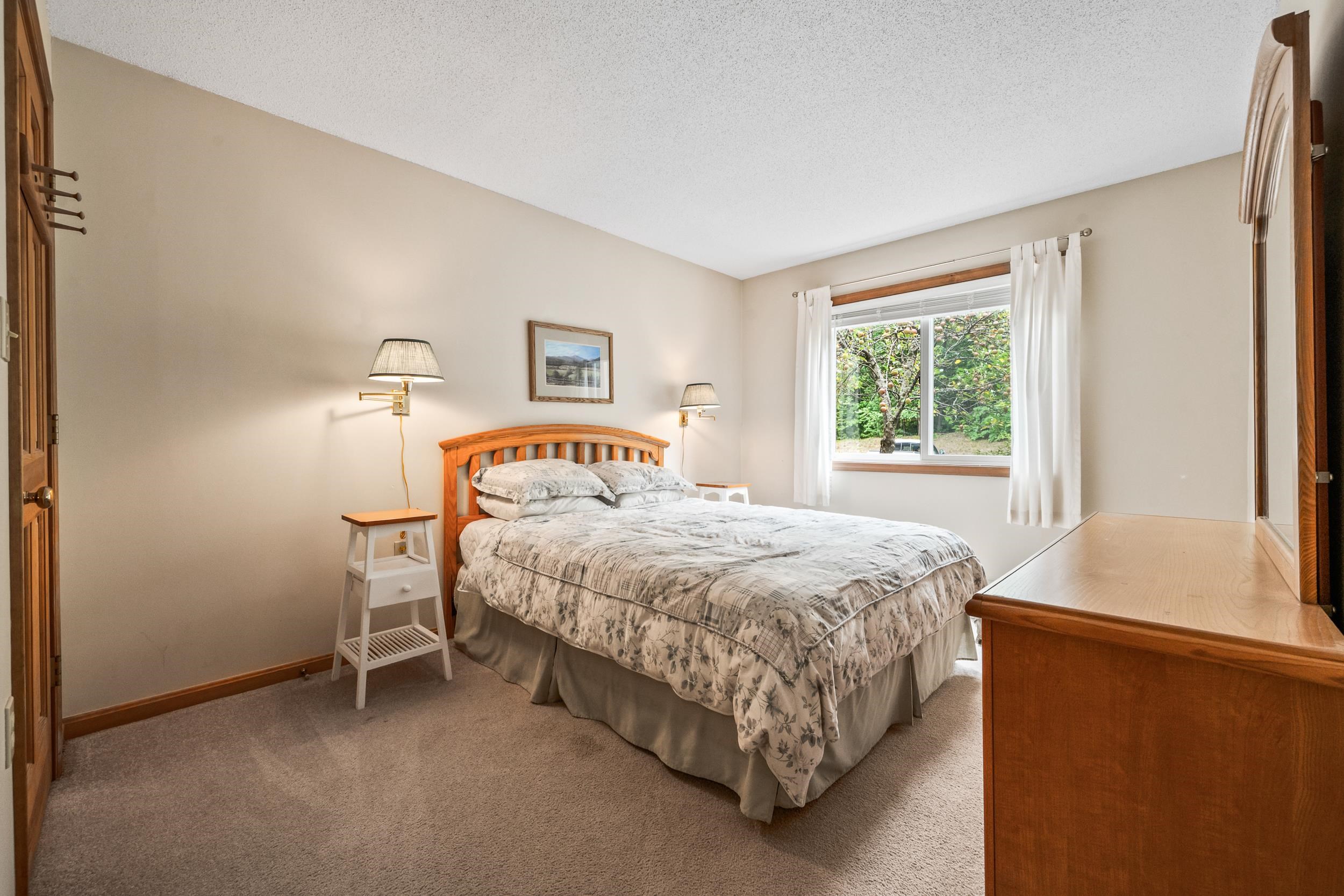 56 Northbrook Circle Property Photo 17