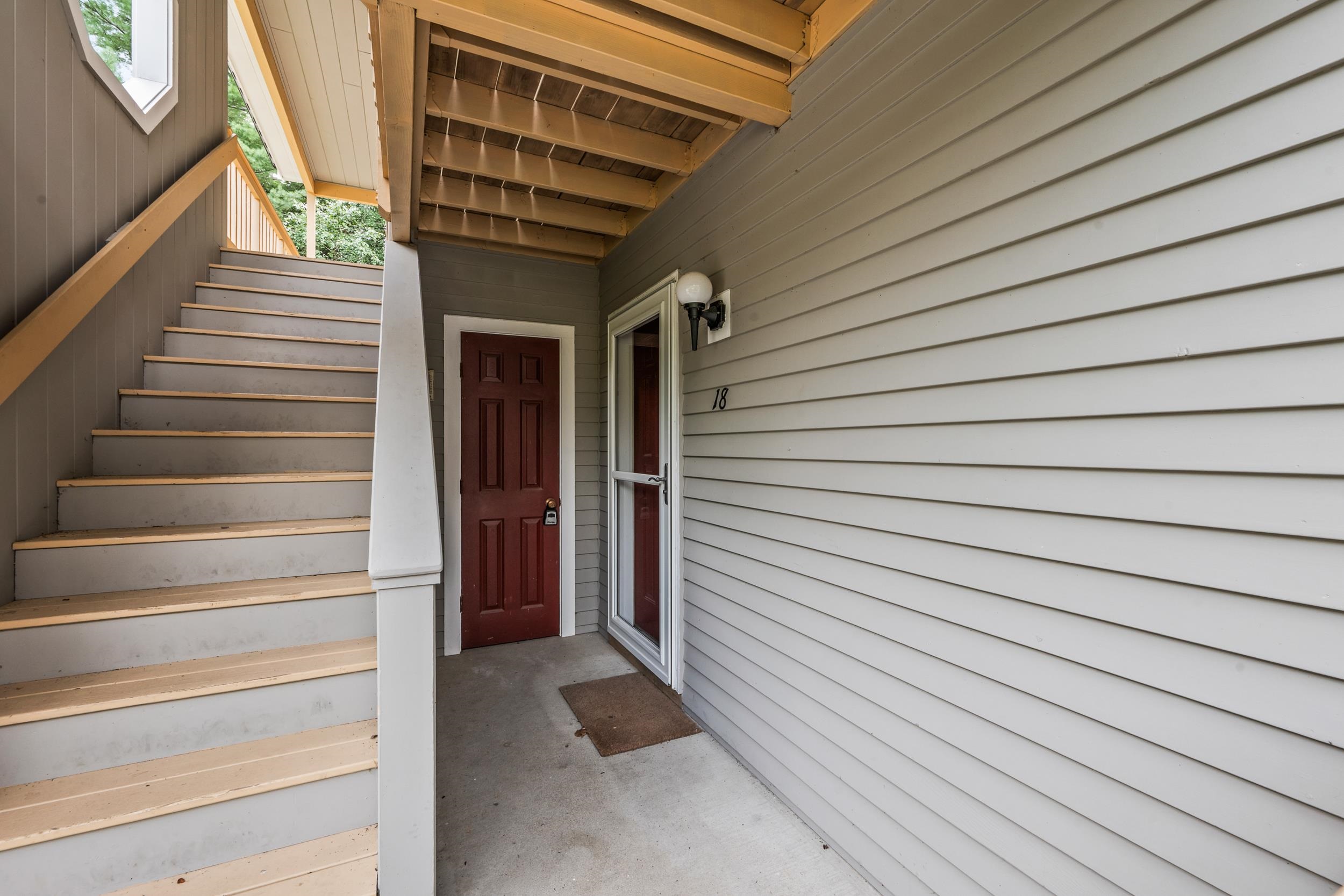 56 Northbrook Circle Property Photo 32