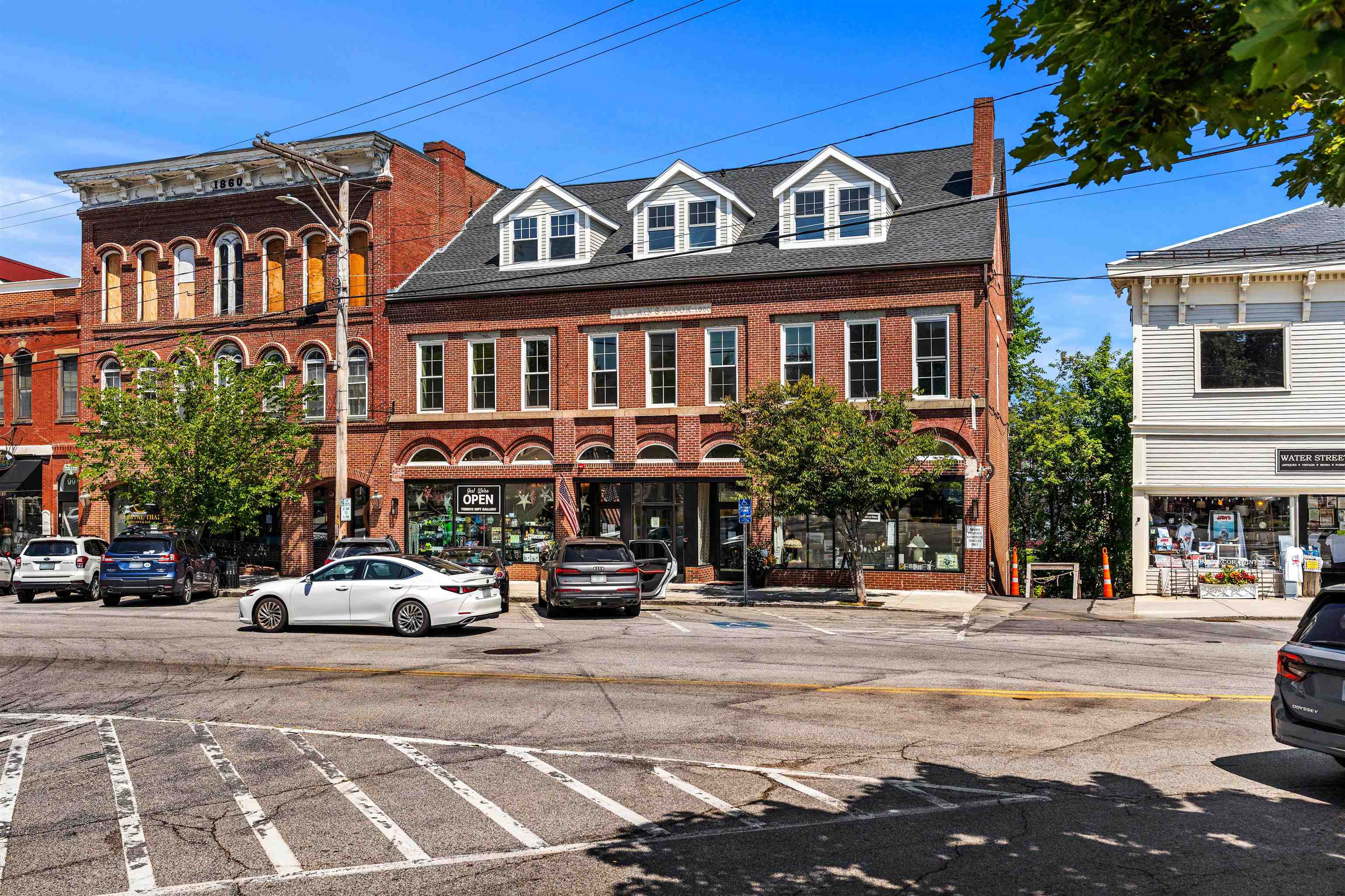 85 Water Street Property Photo 35