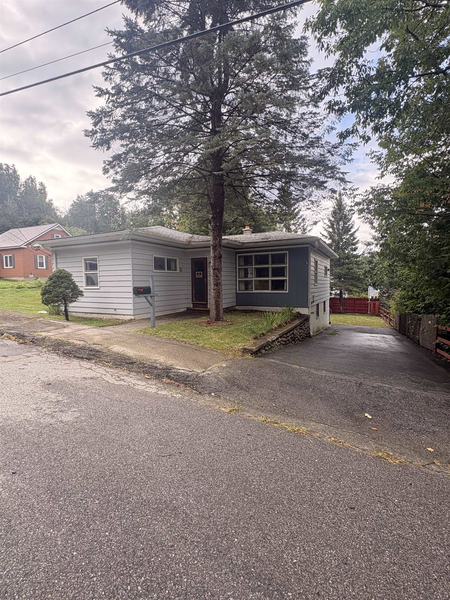 246 Bridge Street Property Photo 1