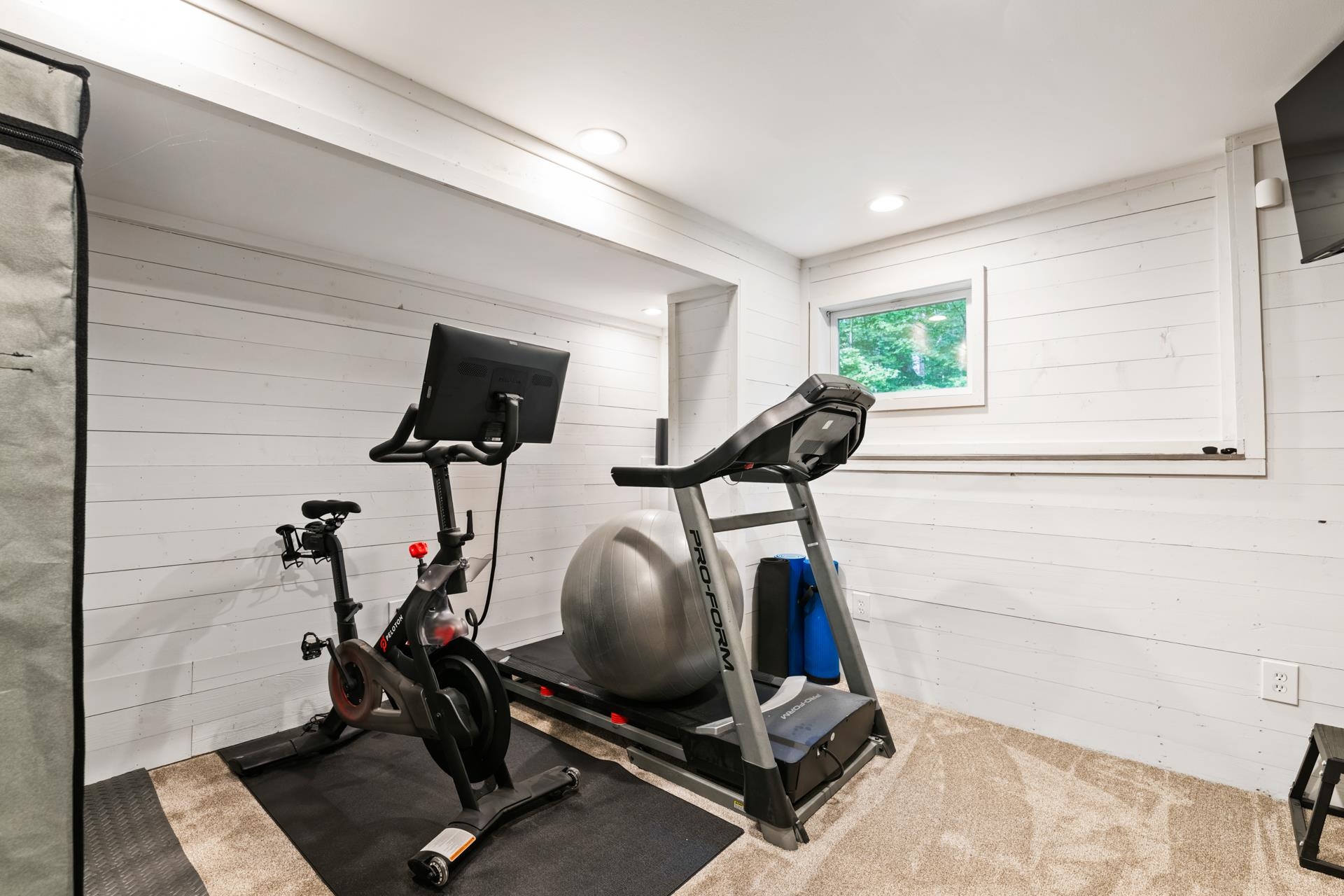 50 High Pond Road Property Photo 28