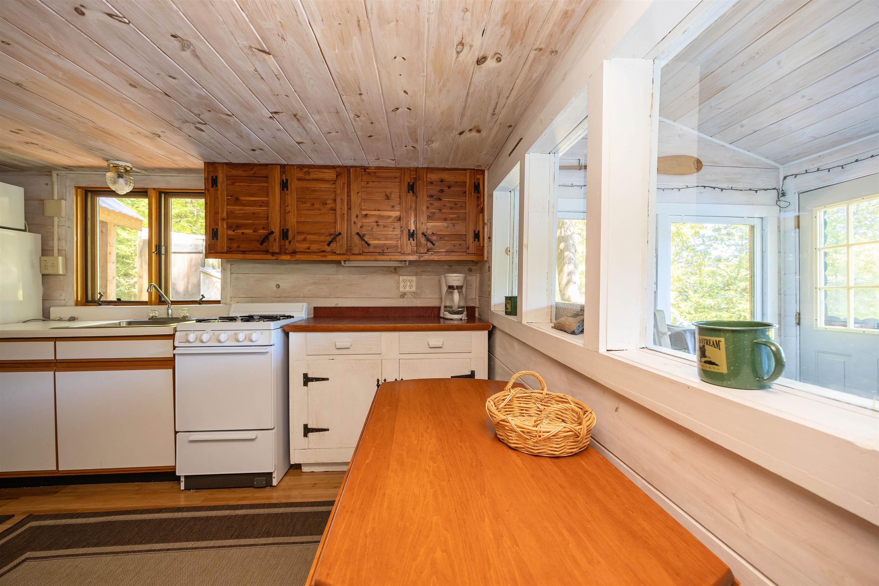 926 Center Pond Road Property Photo 15