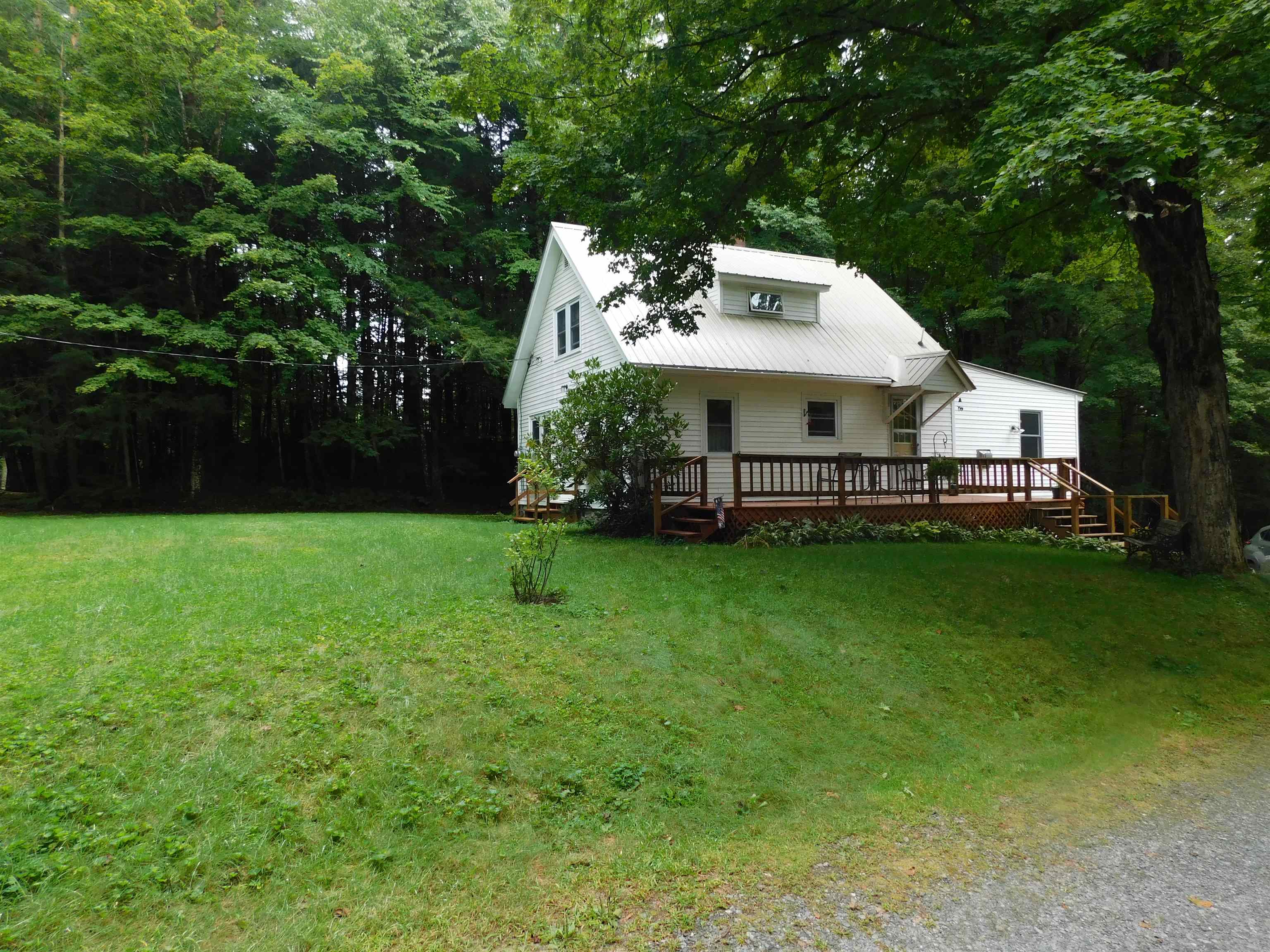 481 Kendrick's Corner Road Property Photo 4