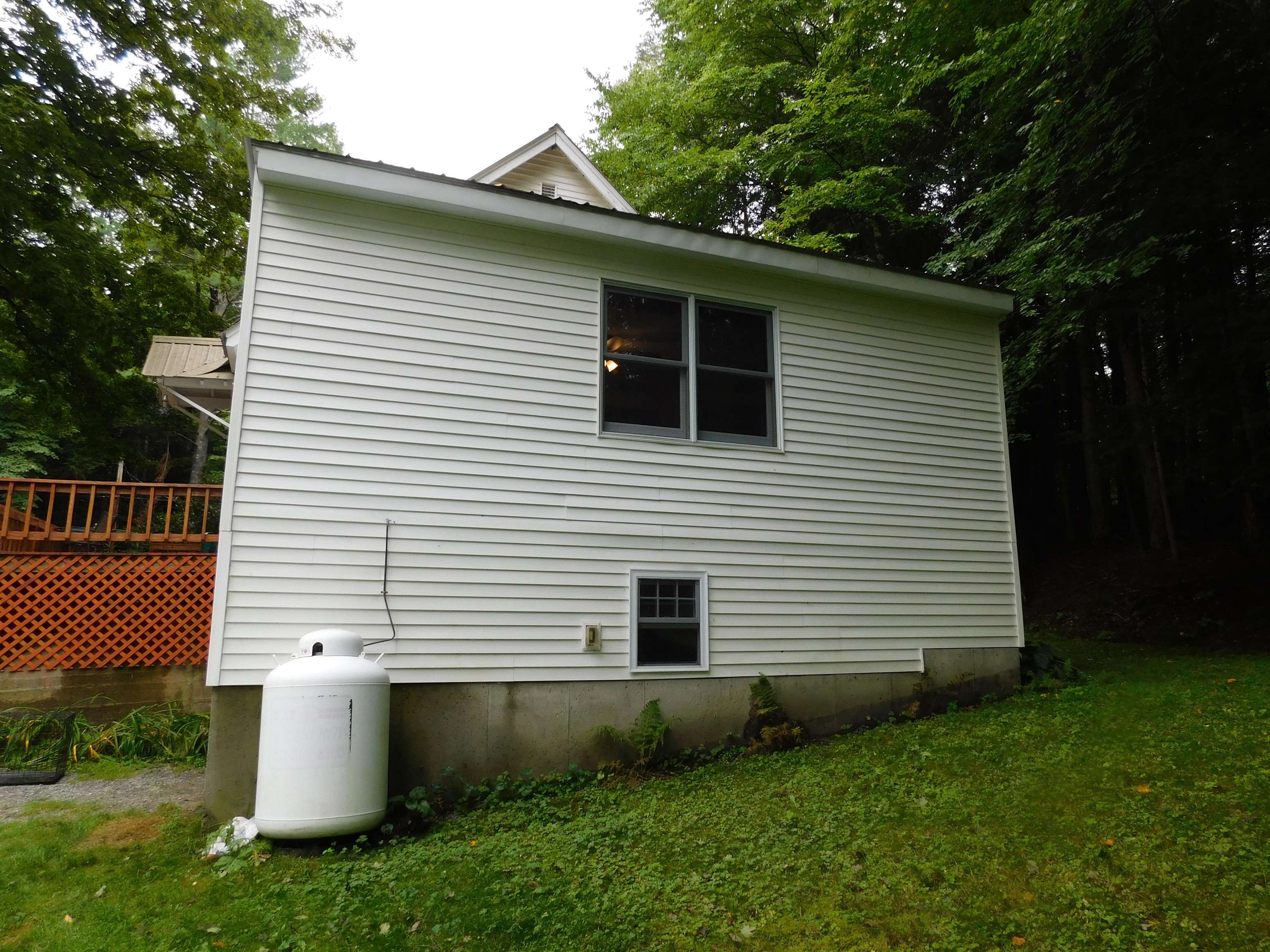 481 Kendrick's Corner Road Property Photo 8