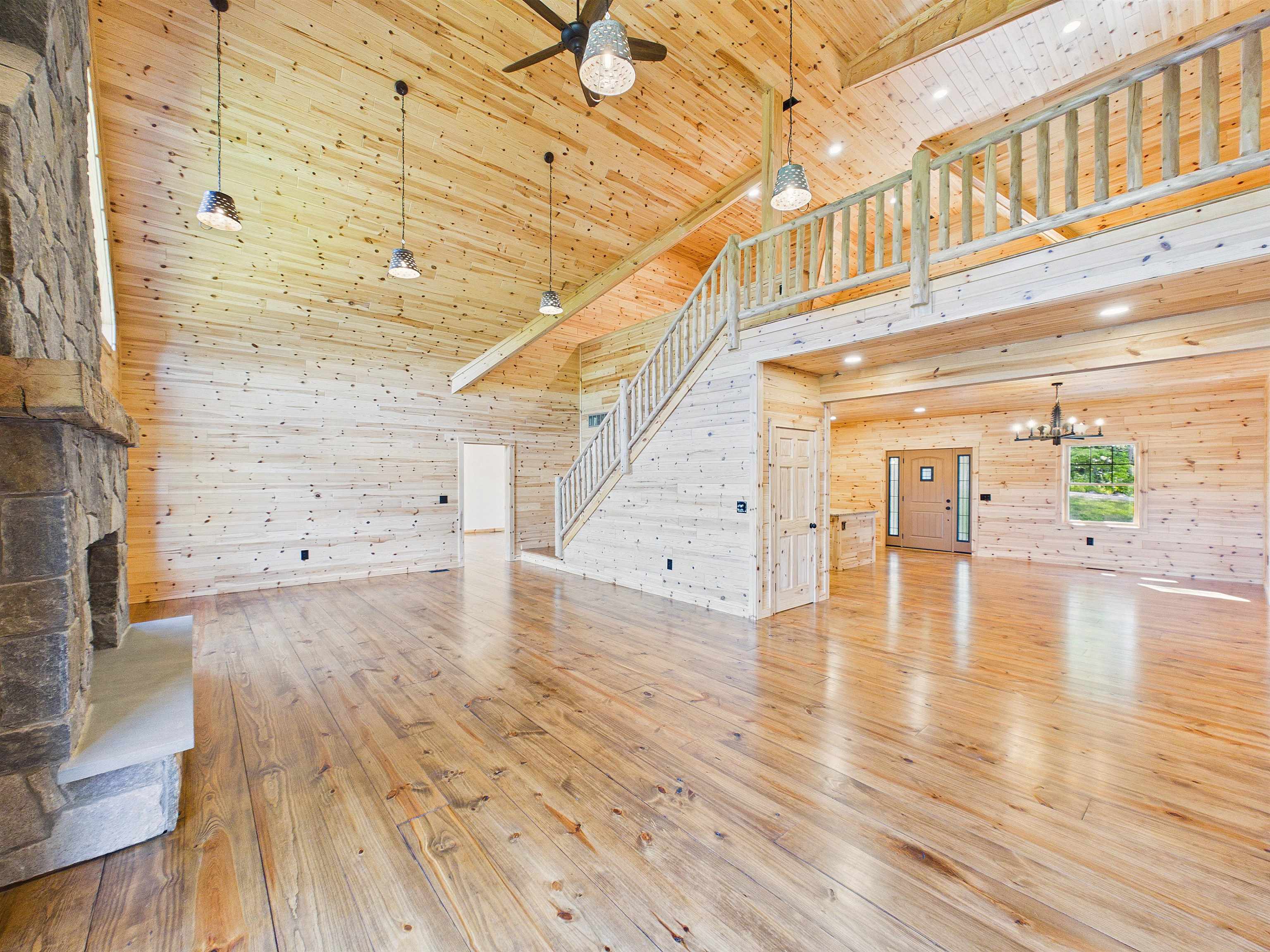 46 Deer Run Property Photo 6