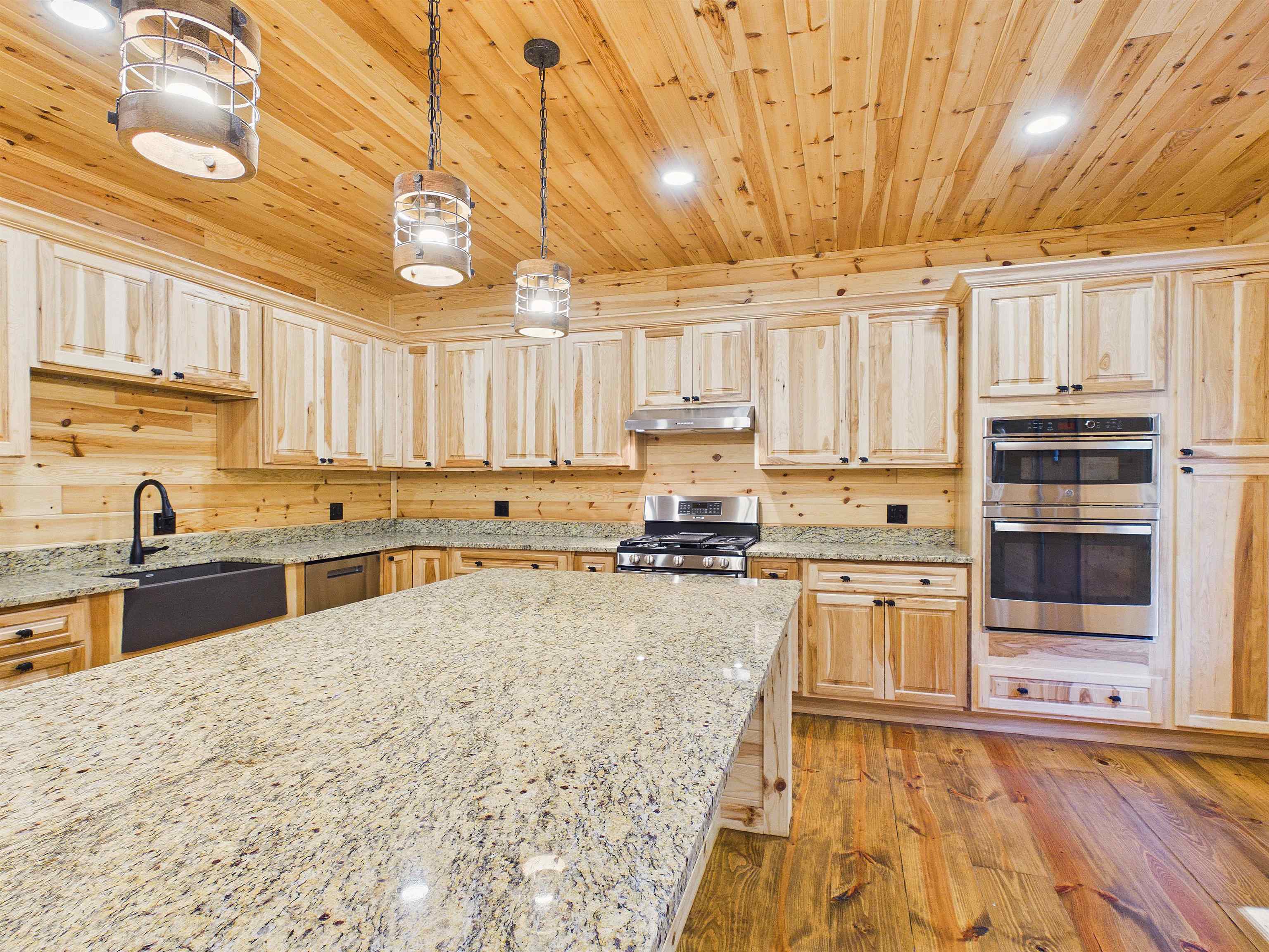 46 Deer Run Property Photo 15