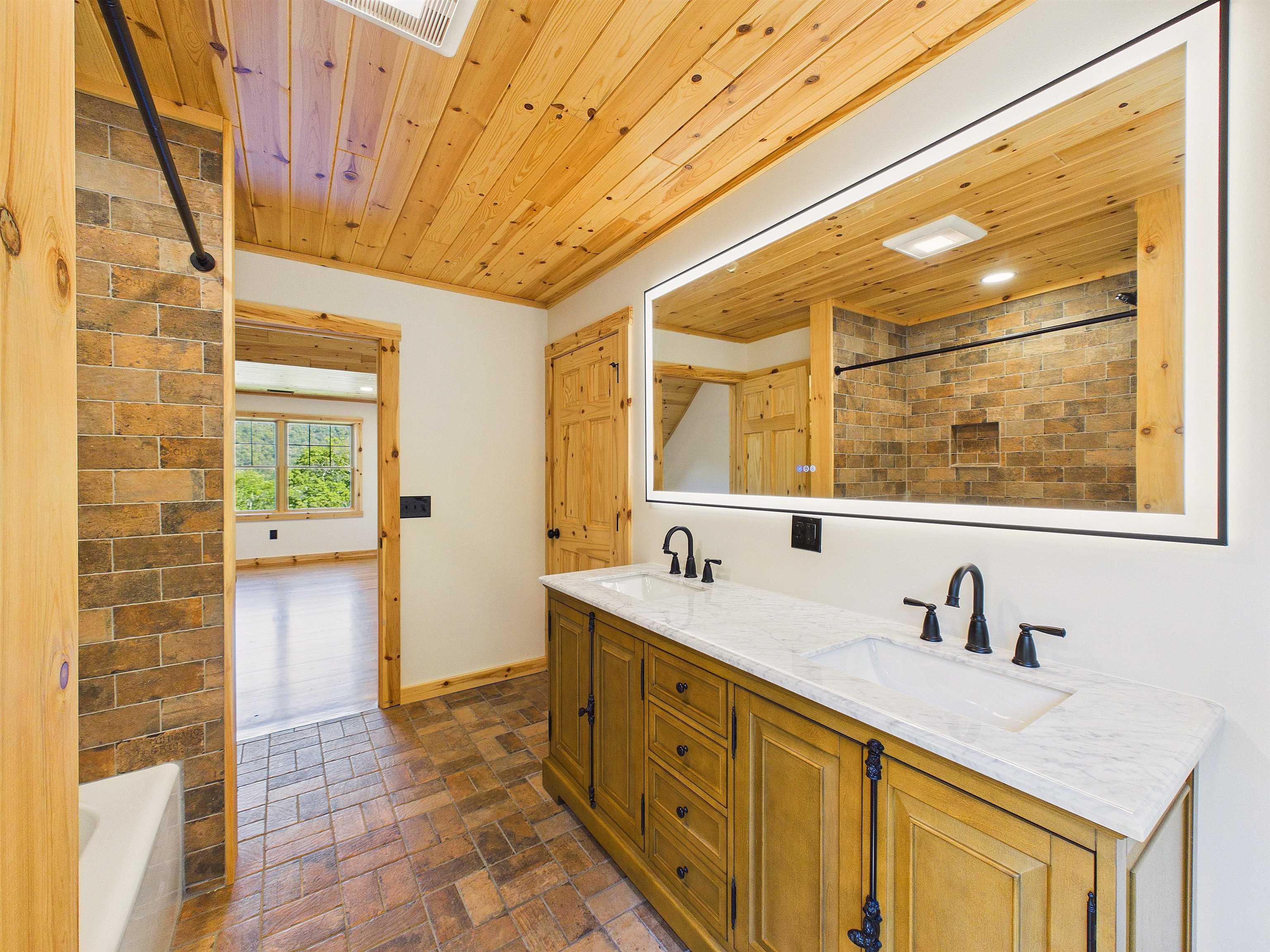 46 Deer Run Property Photo 30