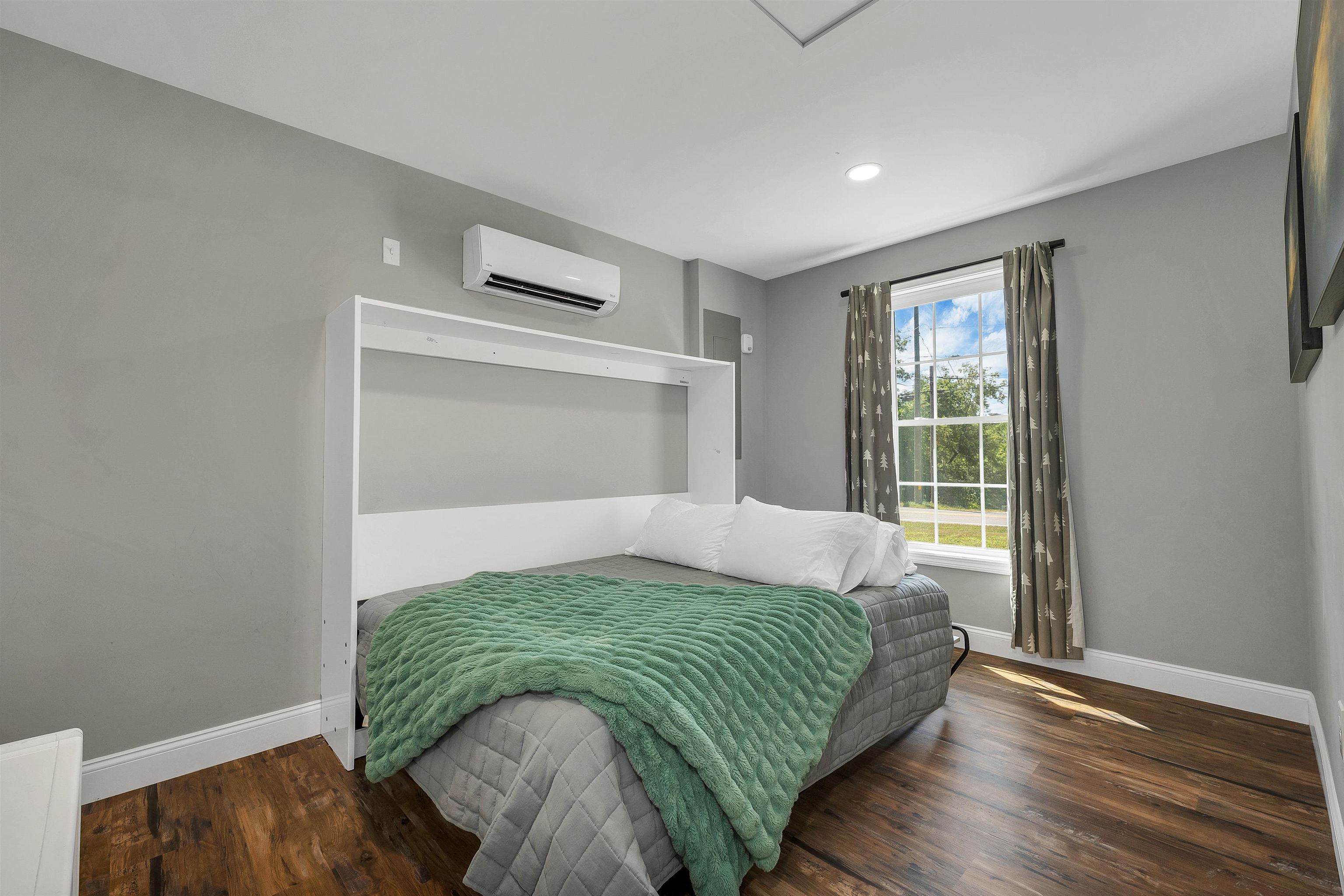 562 Pickering Road Property Photo 15